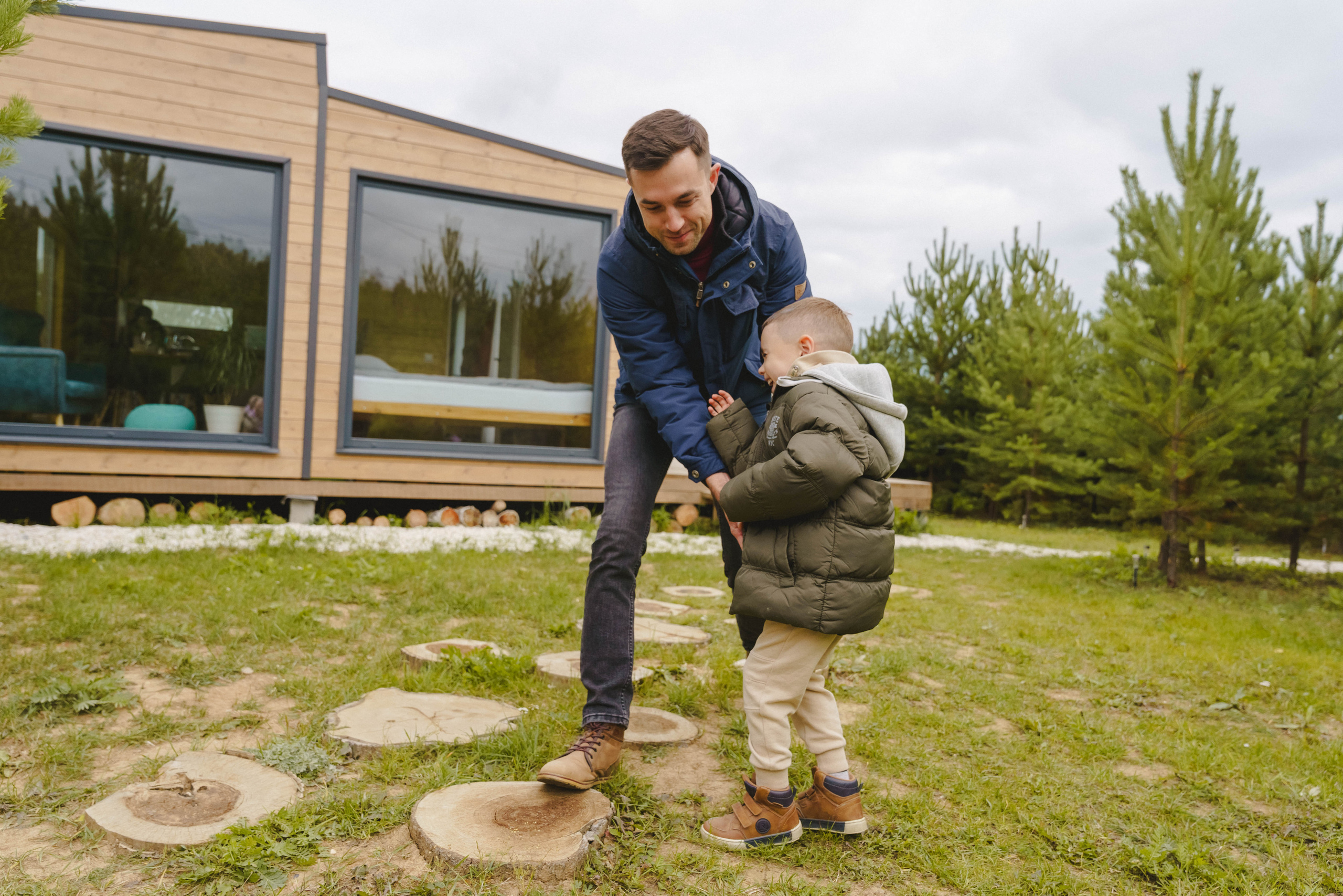 Семейный фотопроект «Уютная осень в ёлках». Фотограф в детский сад в Екатеринбурге, выпускные альбомы Юлия Умерова