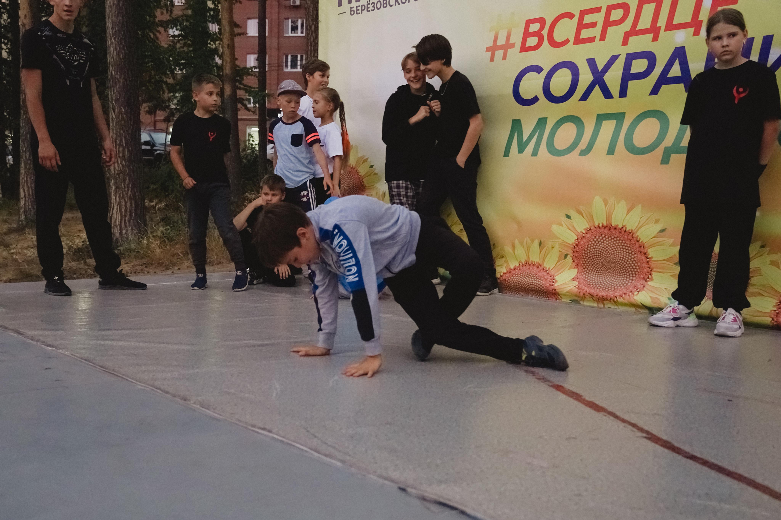 Танцы на тропе. Фотограф в детский сад в Екатеринбурге, выпускные альбомы Юлия Умерова