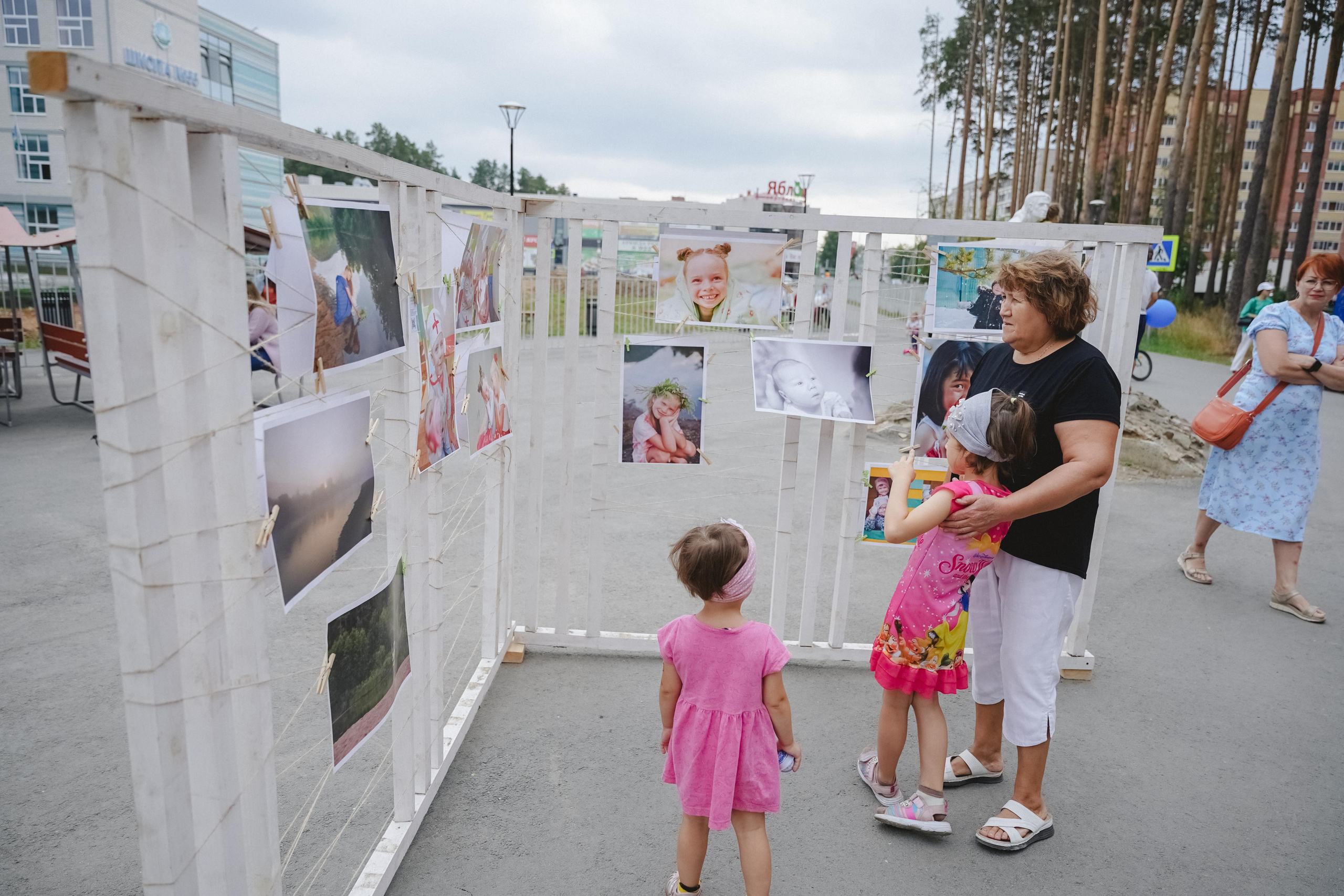 Литературная коллаборация «ДУХ». Фотограф в детский сад в Екатеринбурге, выпускные альбомы Юлия Умерова