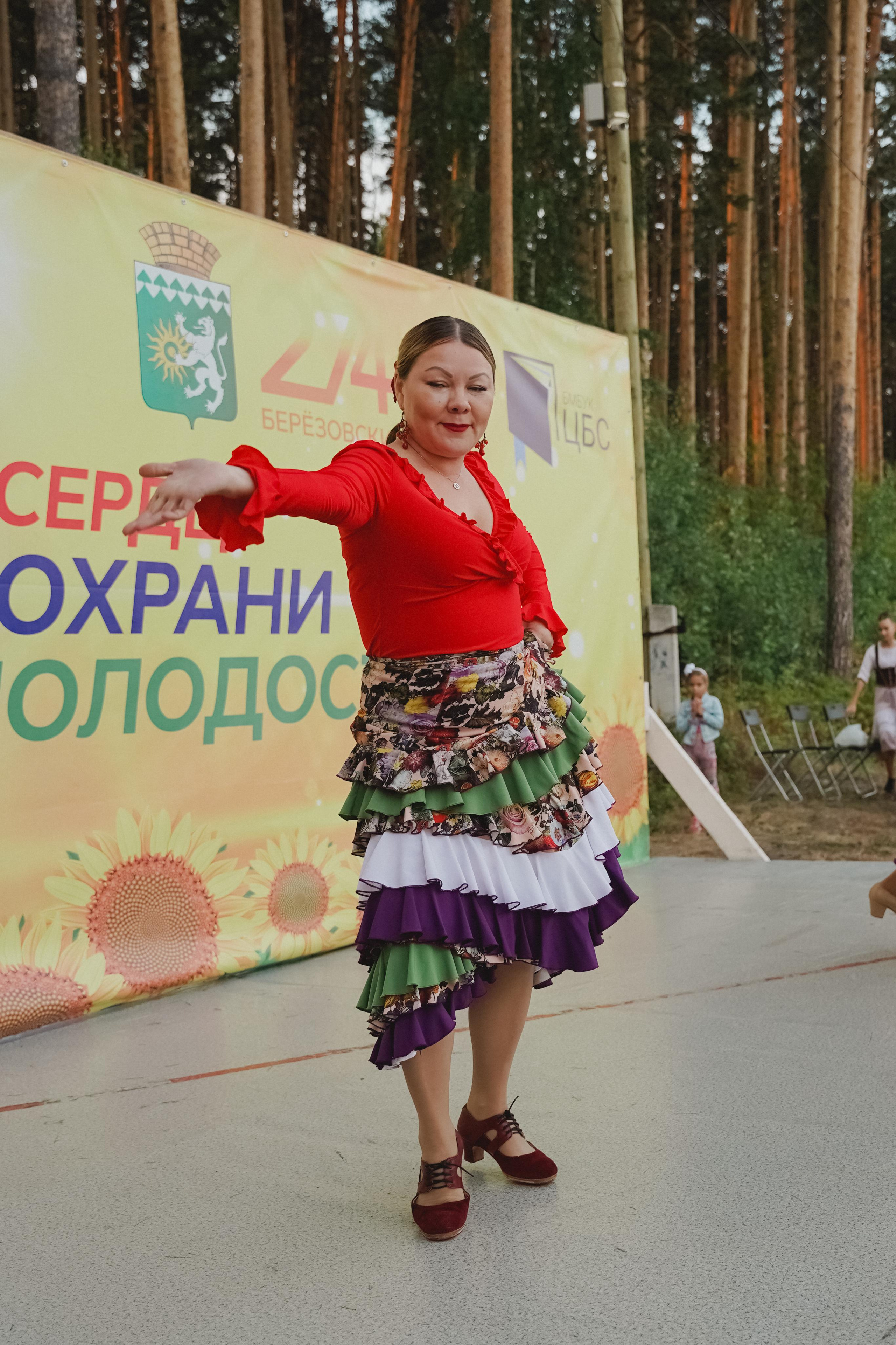 Танцы на тропе. Фотограф в детский сад в Екатеринбурге, выпускные альбомы Юлия Умерова