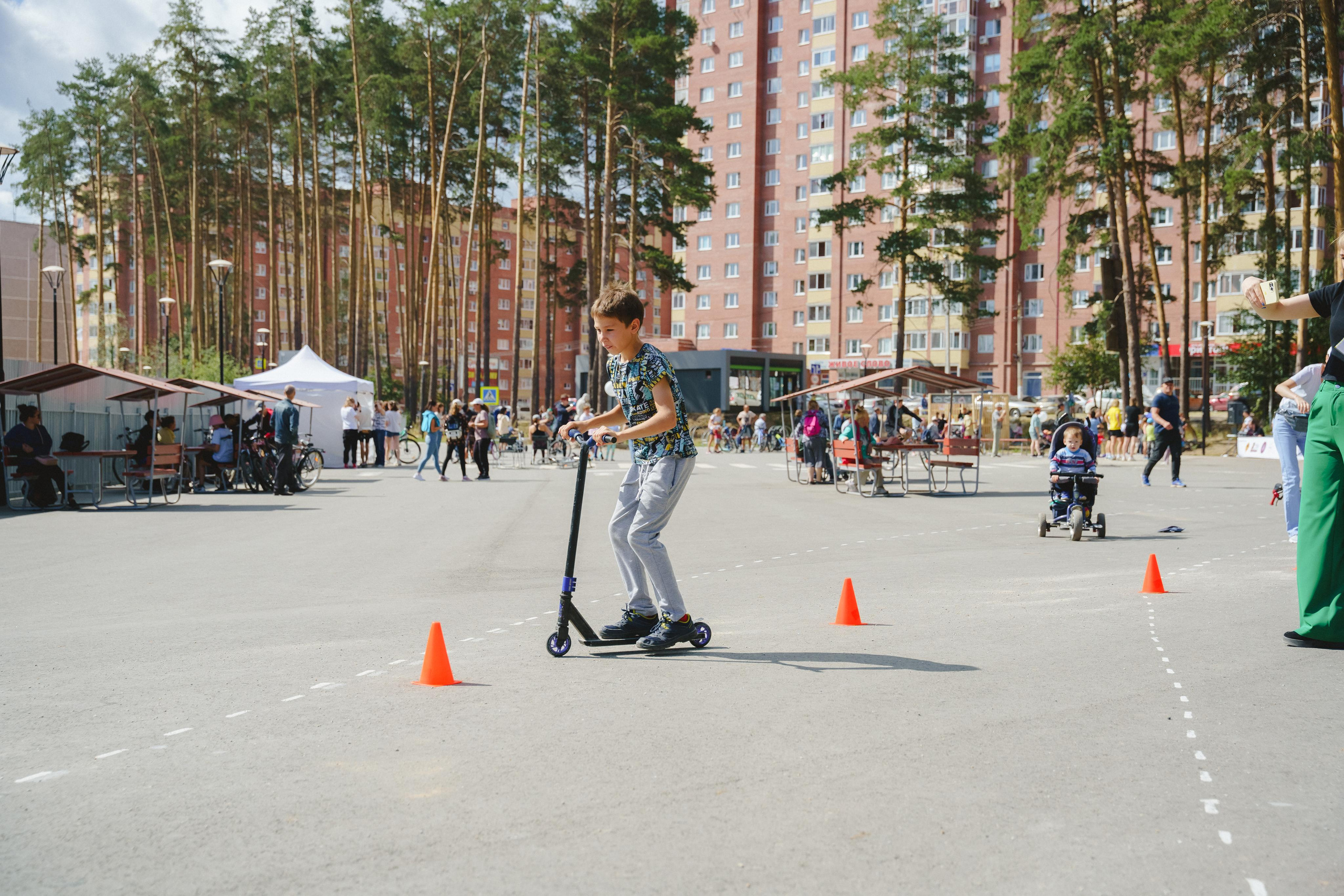 Фотосъемка веселых стартов от компании «Земляне». Фотограф в детский сад в Екатеринбурге, выпускные альбомы Юлия Умерова