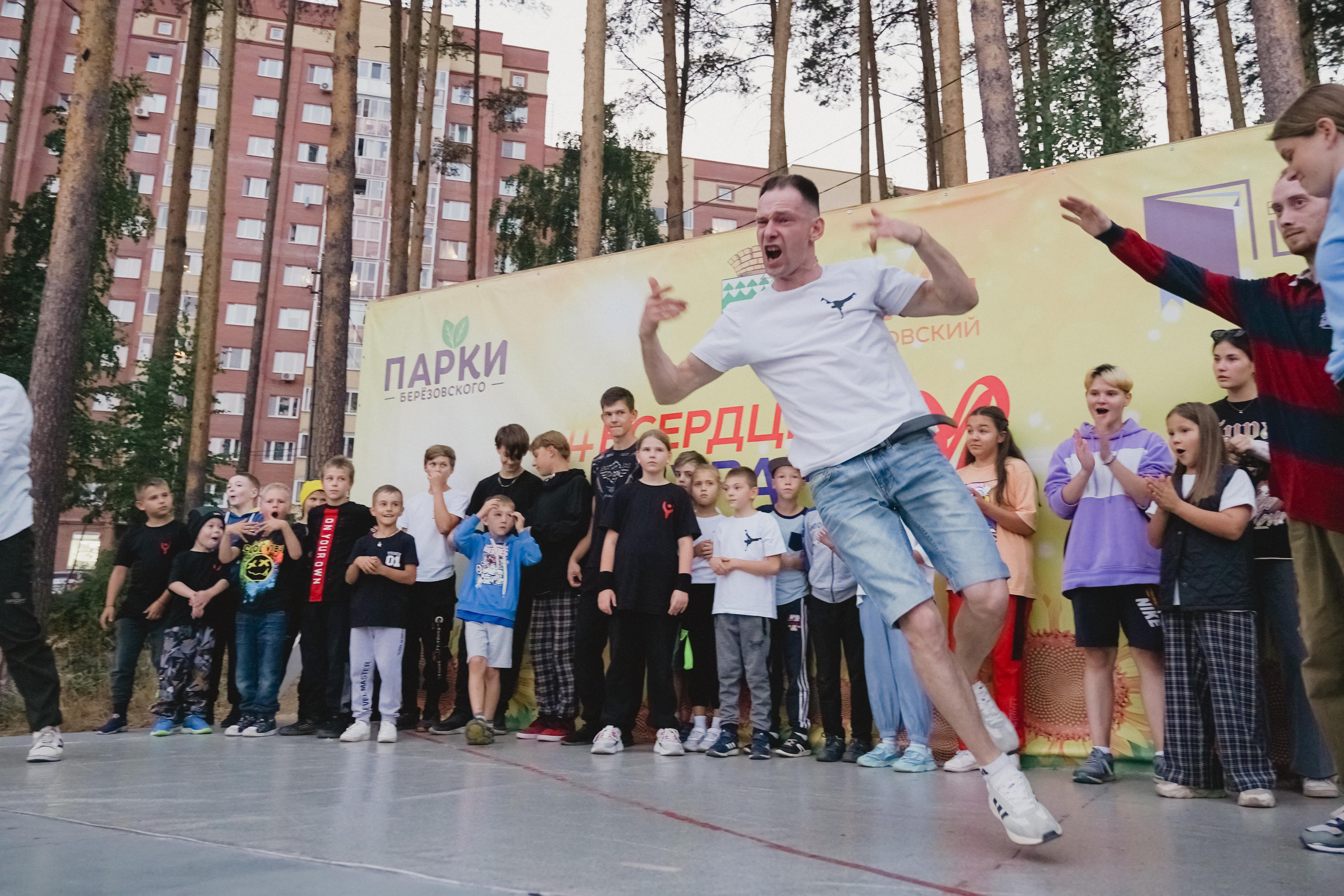 Танцы на тропе. Фотограф в детский сад в Екатеринбурге, выпускные альбомы Юлия Умерова