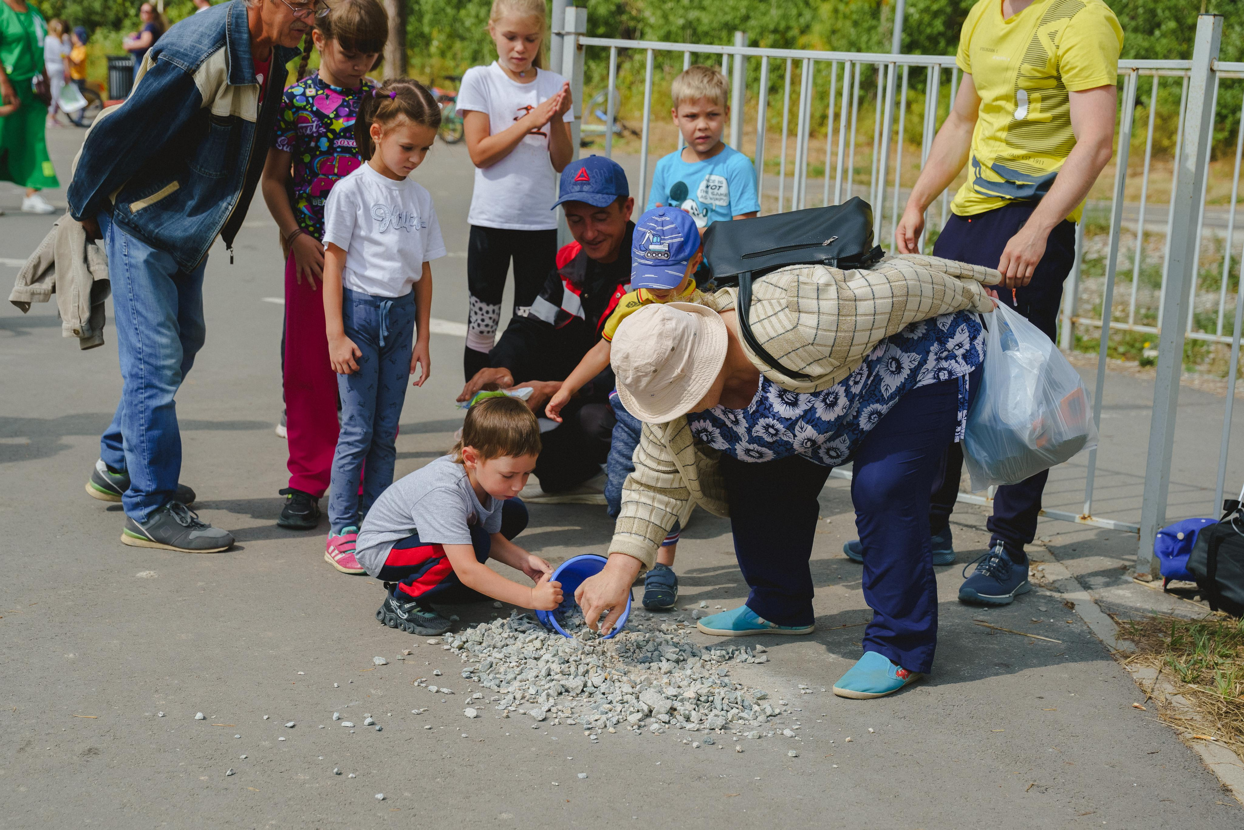 Фотосъемка веселых стартов от компании «Земляне». Фотограф в детский сад в Екатеринбурге, выпускные альбомы Юлия Умерова
