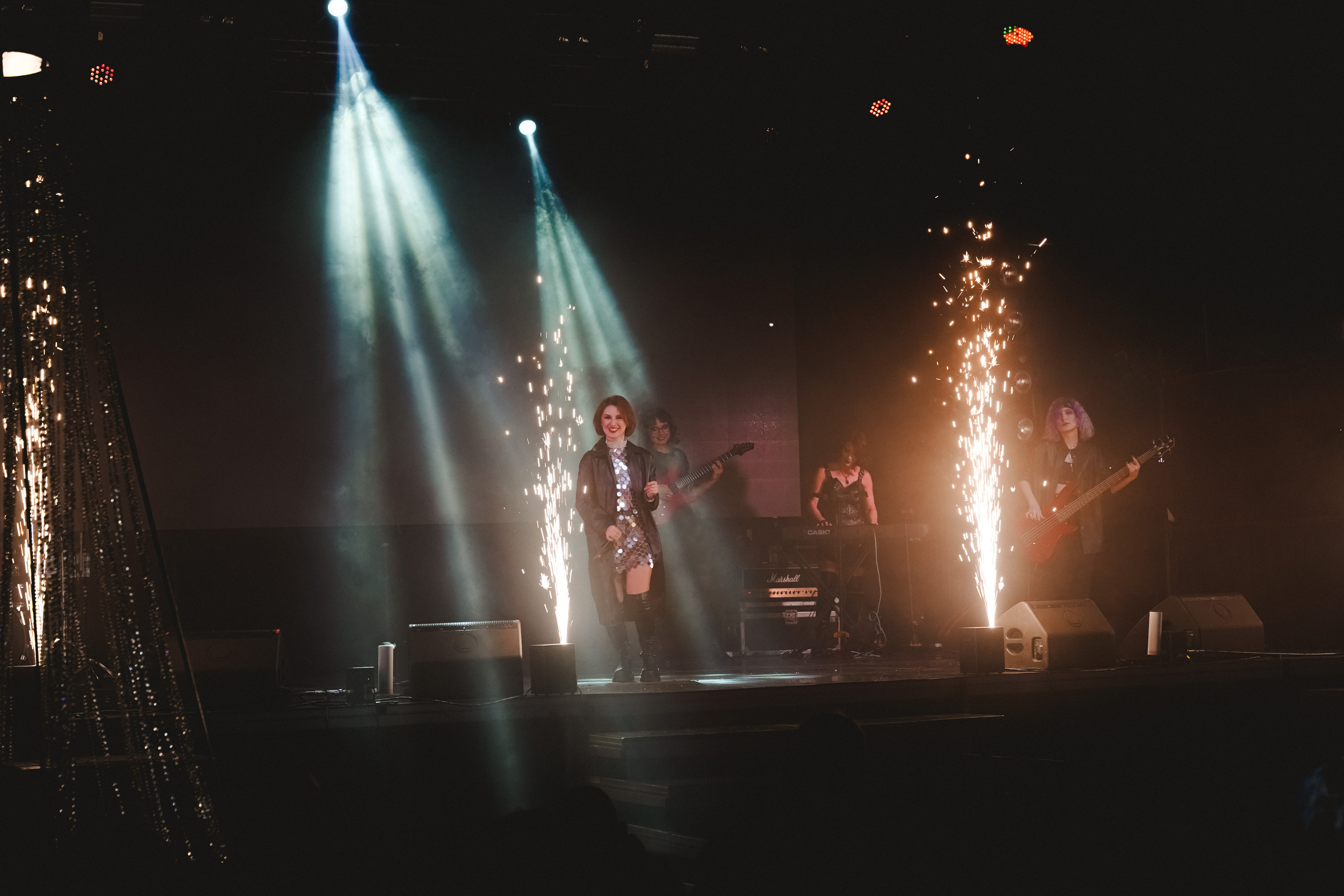 Шоу «Мама — я пришел! ». Фотограф в детский сад в Екатеринбурге, выпускные альбомы Юлия Умерова