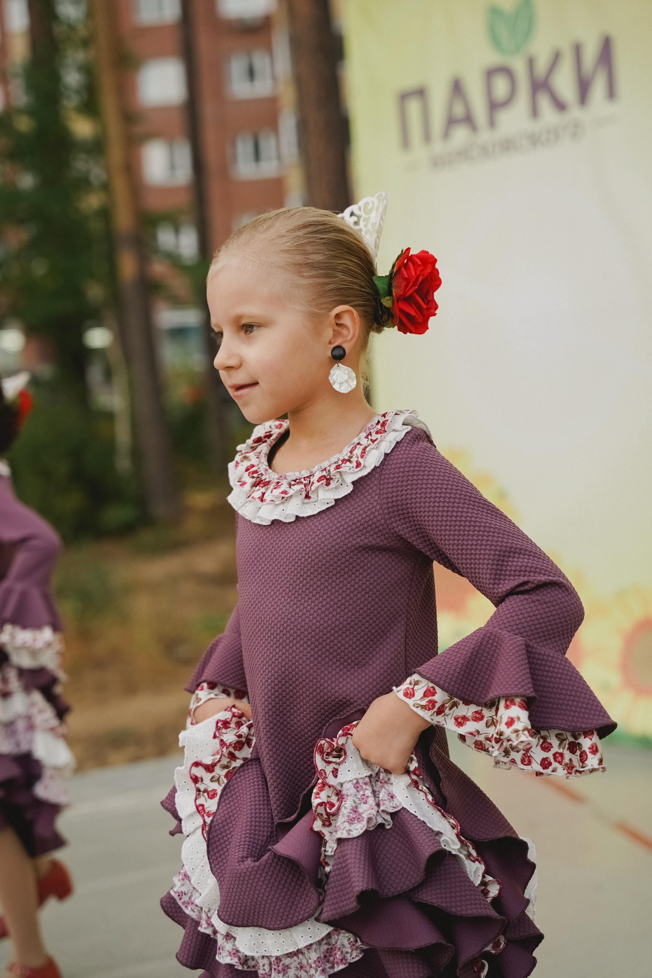 Танцы на тропе. Фотограф в детский сад в Екатеринбурге, выпускные альбомы Юлия Умерова