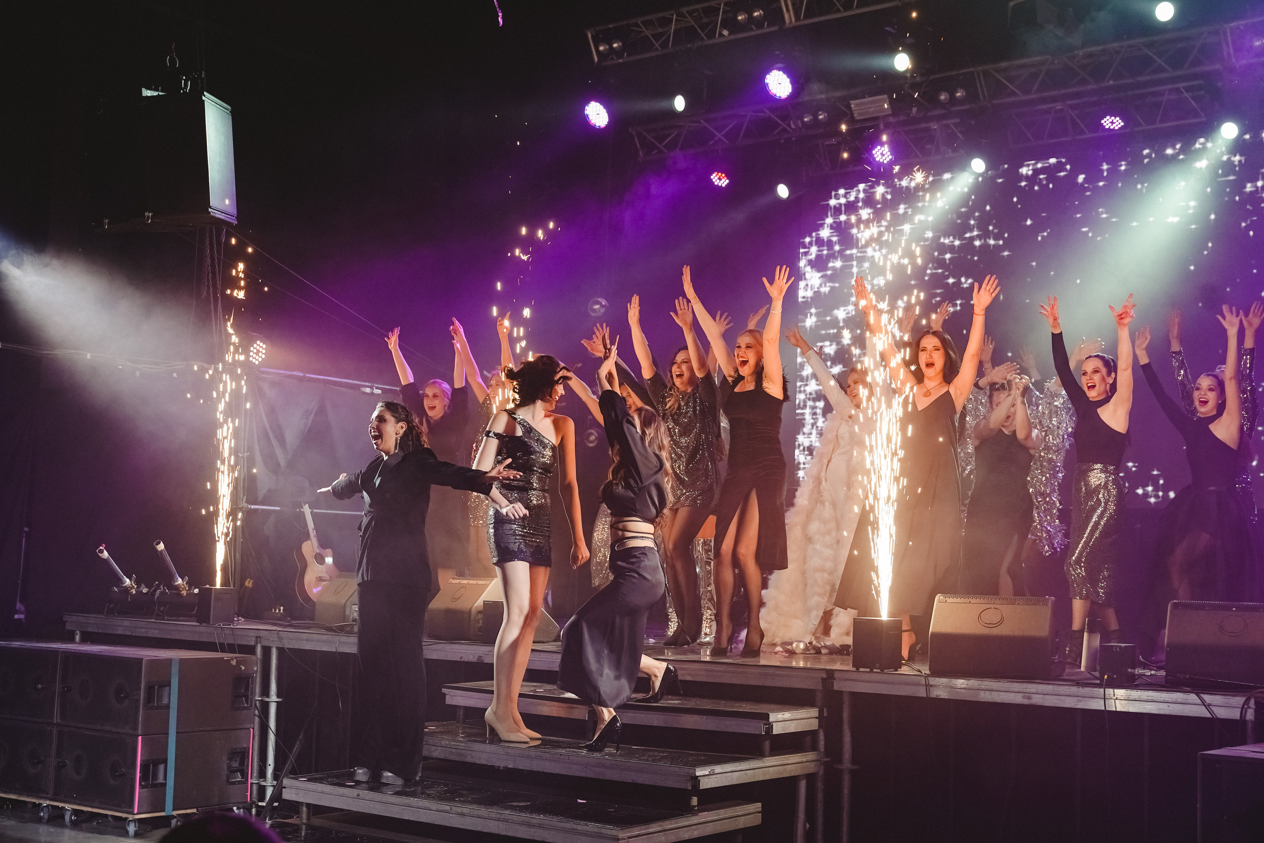 Шоу «Мама — я пришел! ». Фотограф в детский сад в Екатеринбурге, выпускные альбомы Юлия Умерова