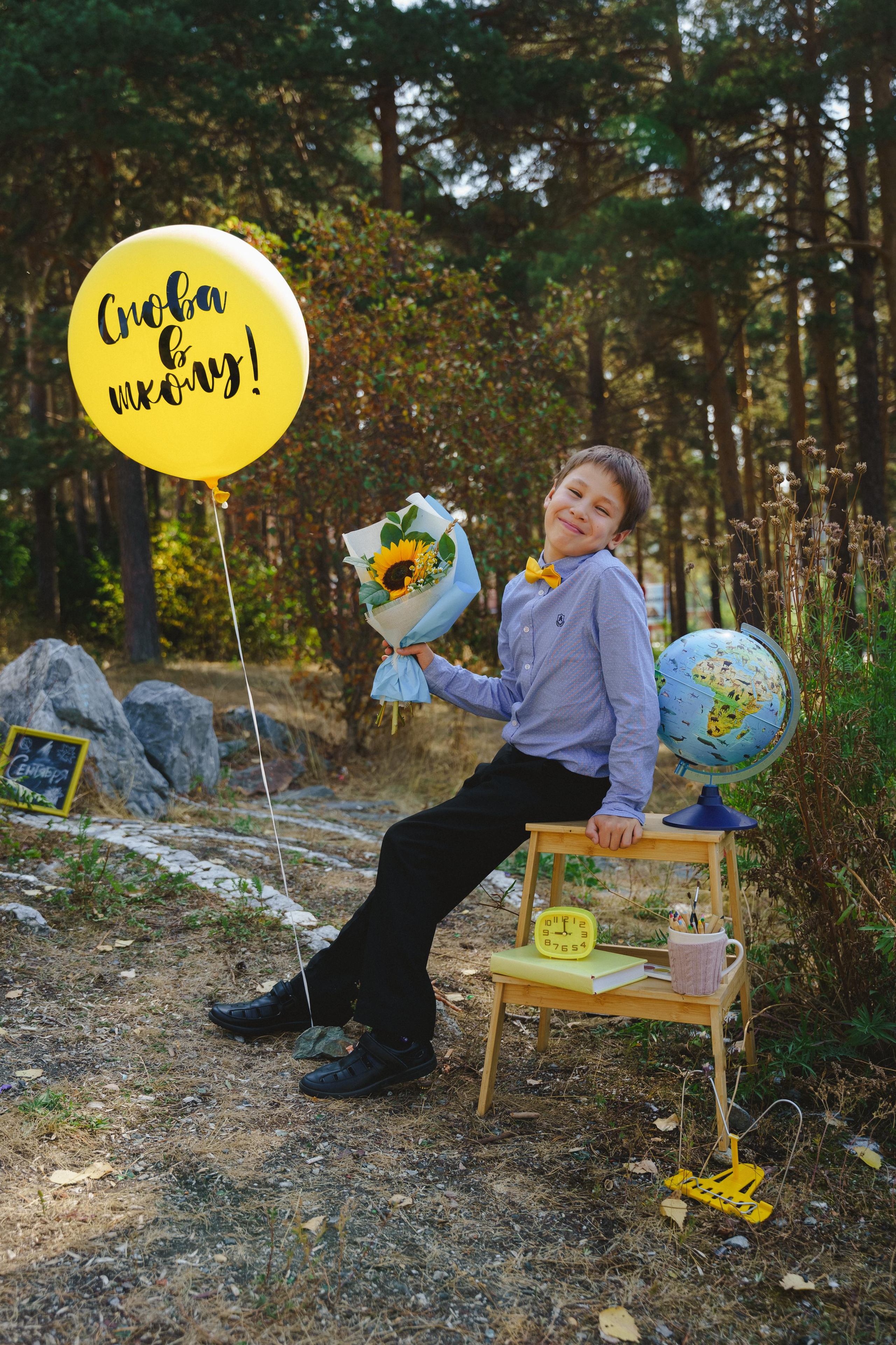 «Снова в школу» фотопроект на улице. Фотограф в детский сад в Екатеринбурге, выпускные альбомы Юлия Умерова