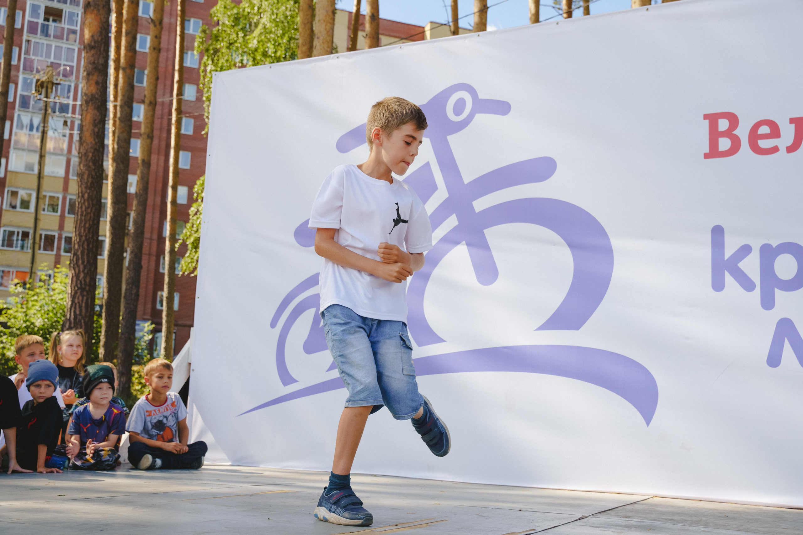 Мастер-классы школы танцев «Crystal». Фотограф в детский сад в Екатеринбурге, выпускные альбомы Юлия Умерова