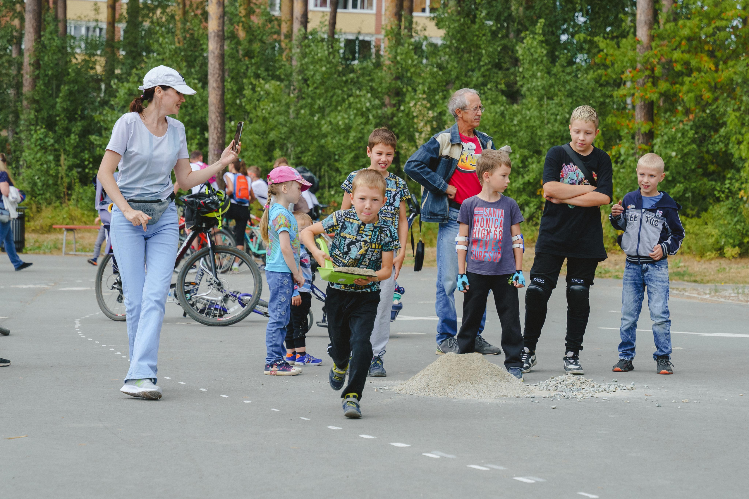 Фотосъемка веселых стартов от компании «Земляне». Фотограф в детский сад в Екатеринбурге, выпускные альбомы Юлия Умерова