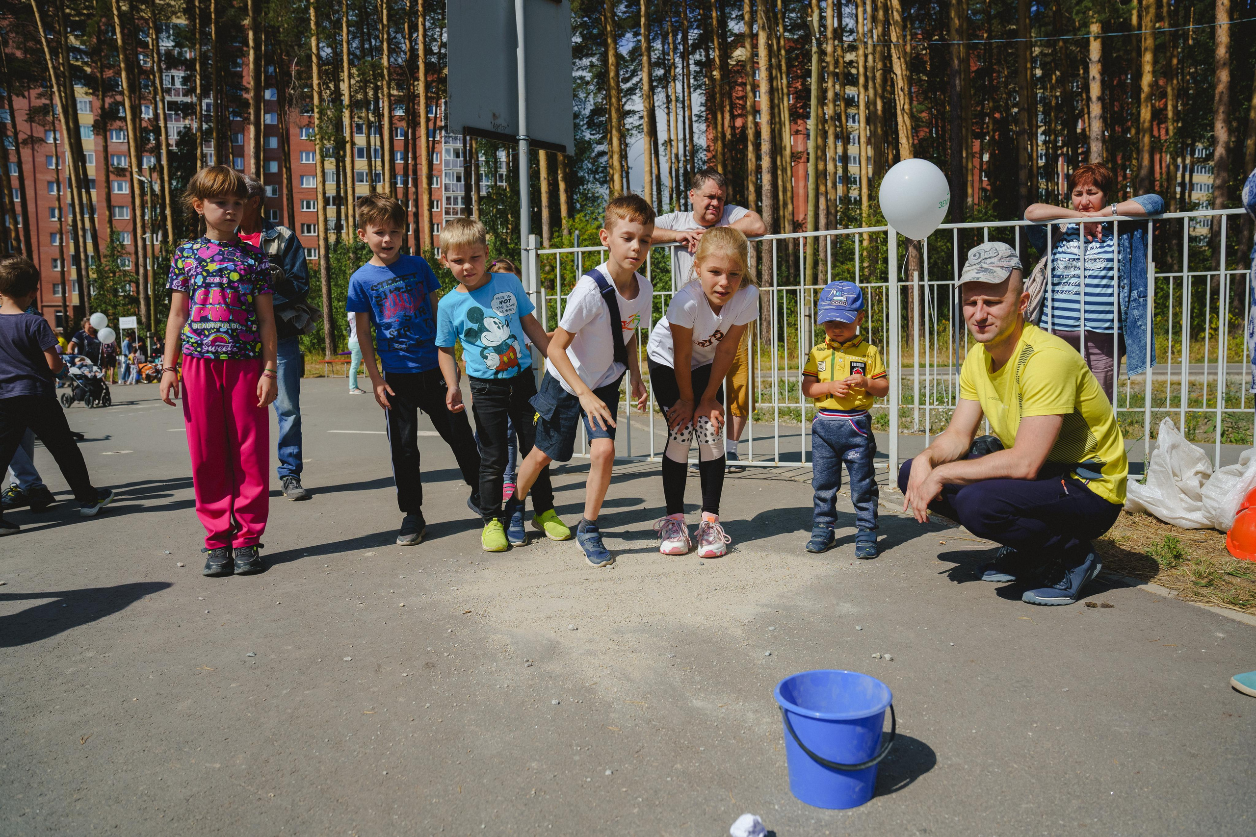 Фотосъемка веселых стартов от компании «Земляне». Фотограф в детский сад в Екатеринбурге, выпускные альбомы Юлия Умерова