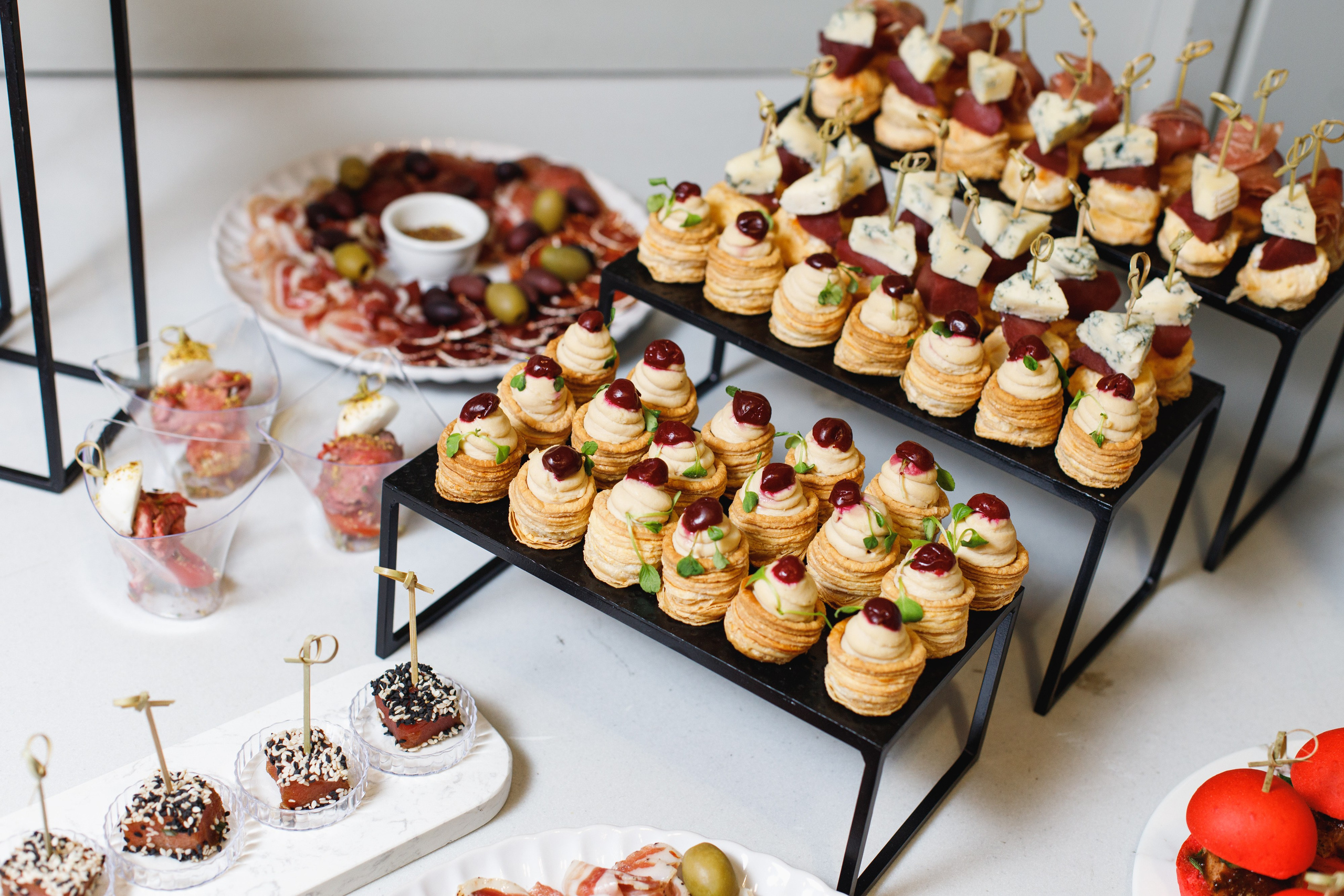 АМУР — Кейтеринг. СВОИ. ФОТООТЧЕТЫ-СОБЫТИЯ-МЕСТА