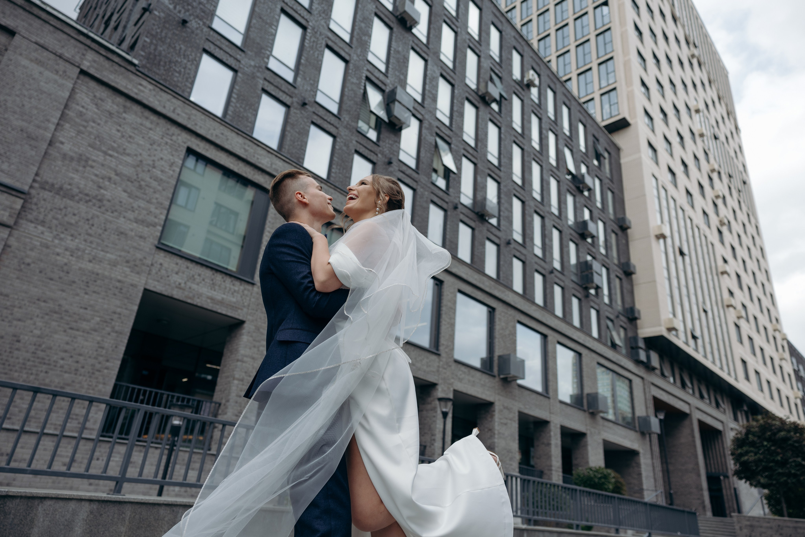 Свадебные фотограф и видеограф в Новосибирске — БОС