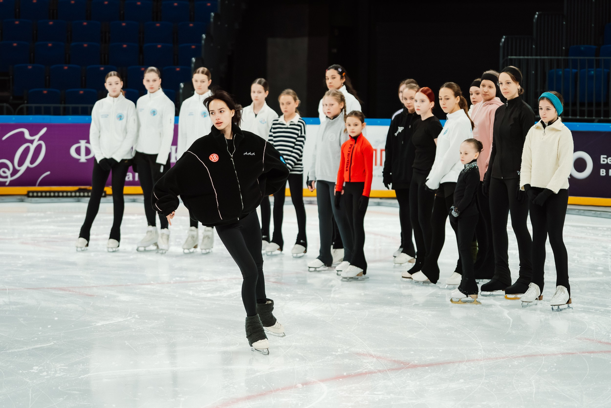 Мастер-класс Алины Загитовой в Новосибирске (11-00). Воробьева Ксения — Спортивный и танцевальный фотограф Новосибирск