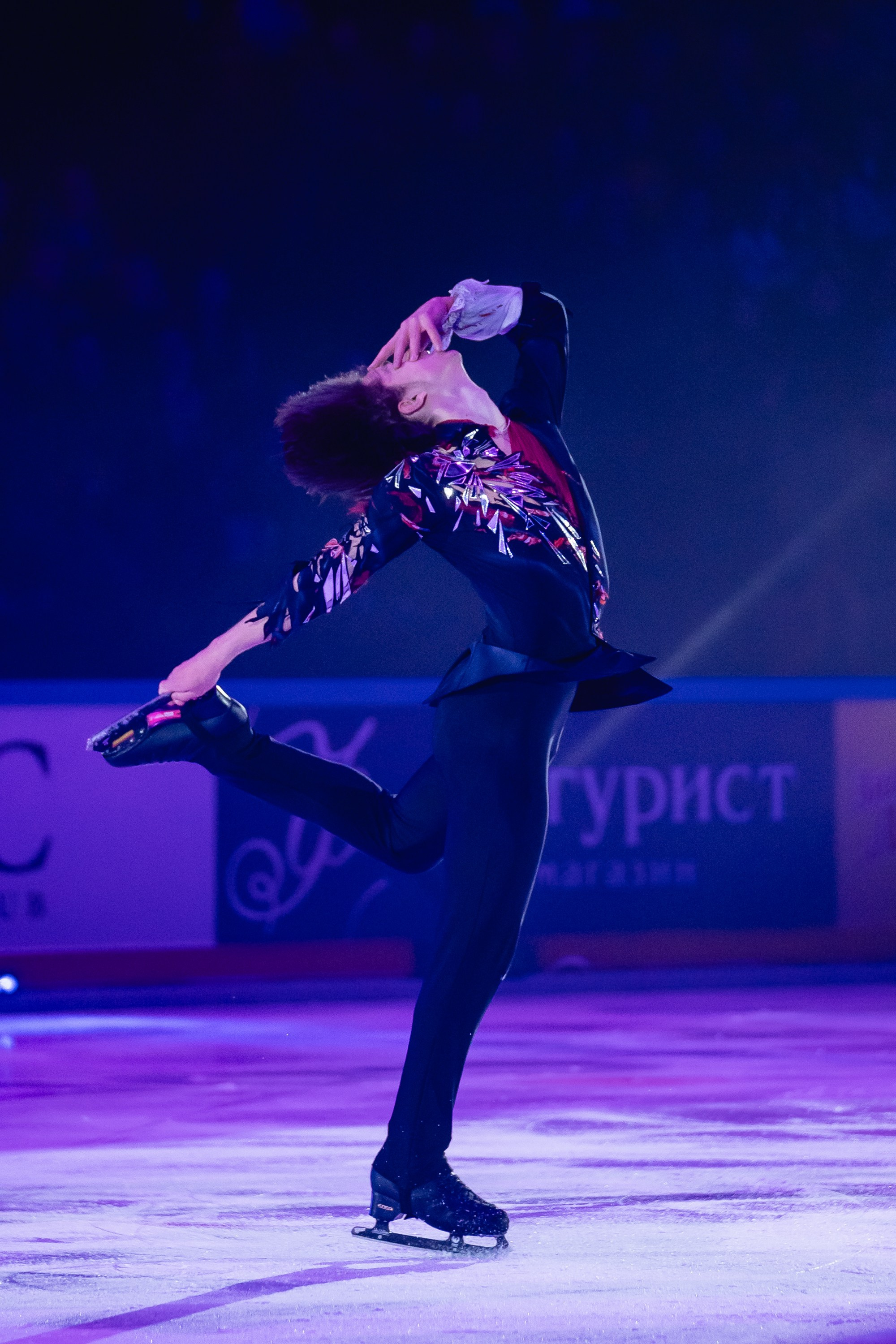 Шоу «Чемпионы на льду» в Новосибирске. Воробьева Ксения — Спортивный и танцевальный фотограф Новосибирск