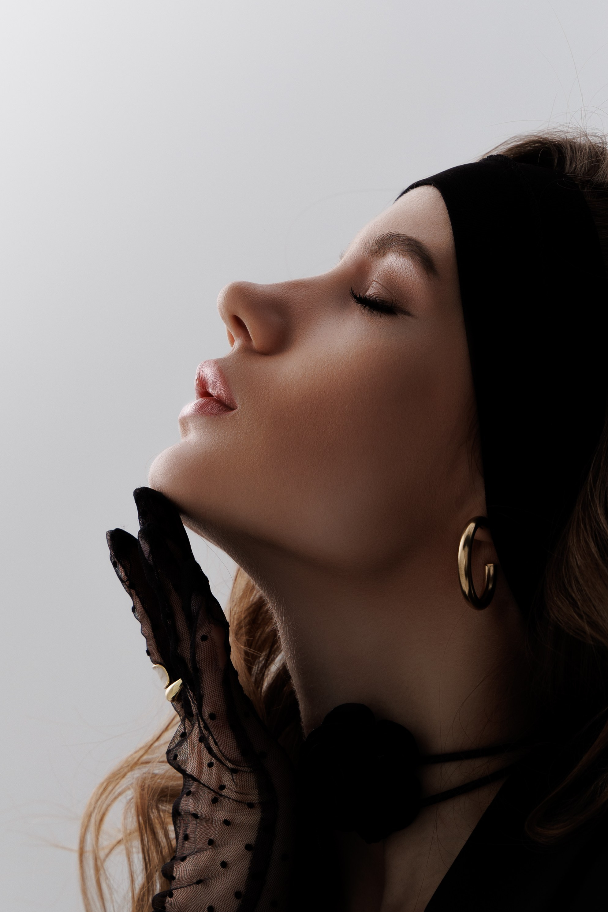 Профессиональная студийная съемка 2 часа за 15 000₽ | Идеальный свет, 3-4 образа. Валентина Похомова — профессиональный фотограф в Екатеринбурге