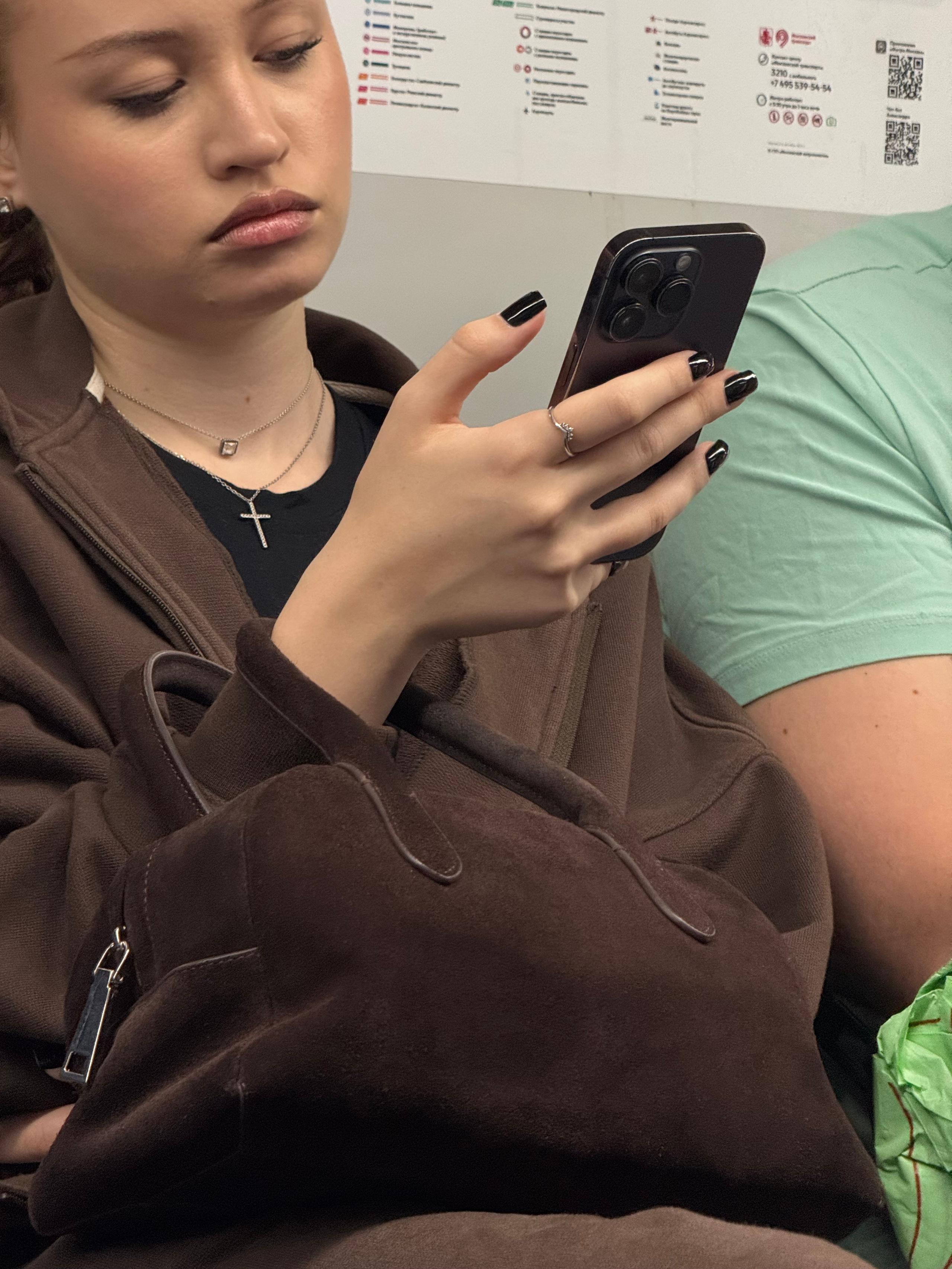 #руки_незнакомцев. Главная