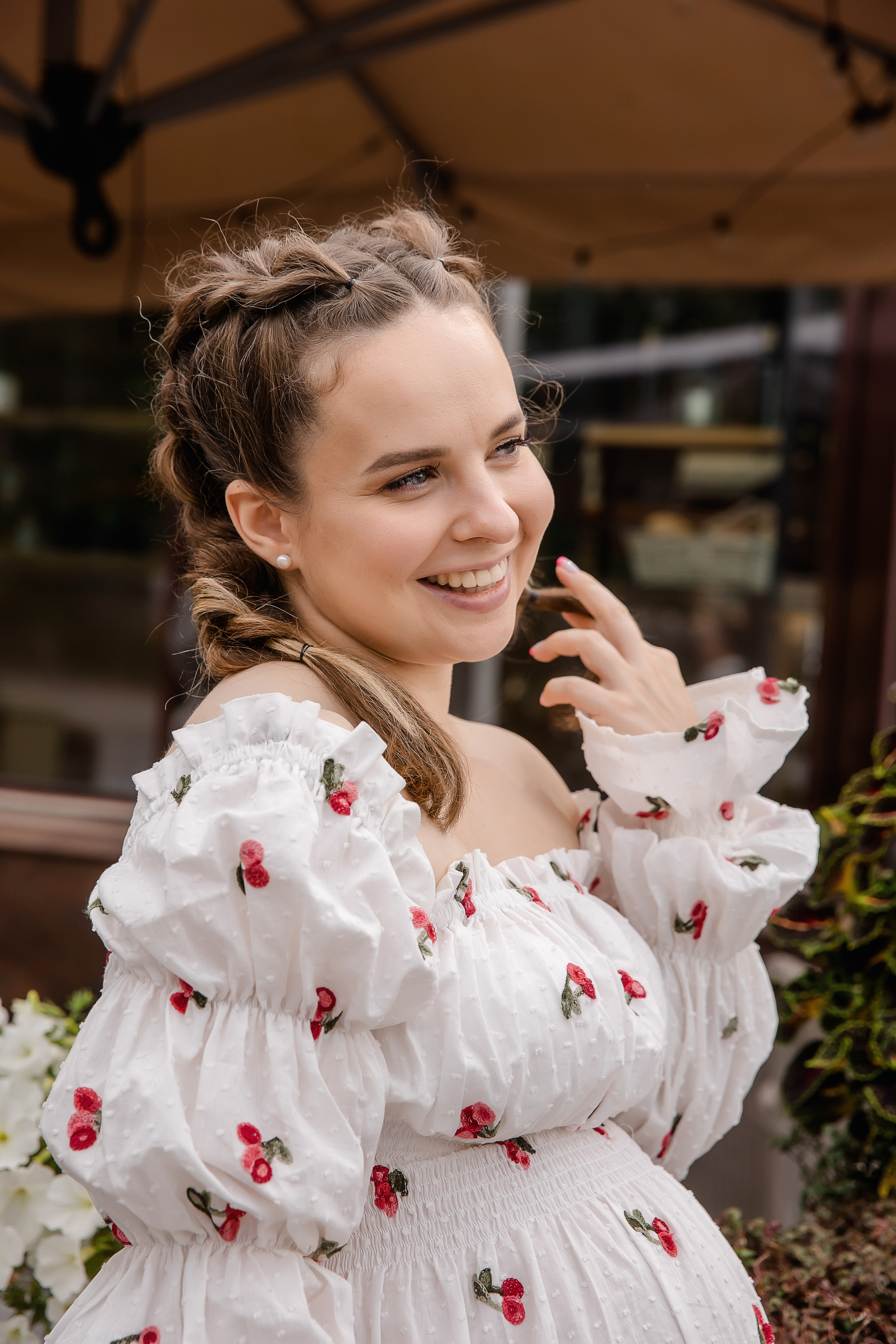 Аня и Миша в ожидании третьего малыша. Беременная фотосессия в центре Москвы. Семейный и детский фотограф в Москве Вера Ускова