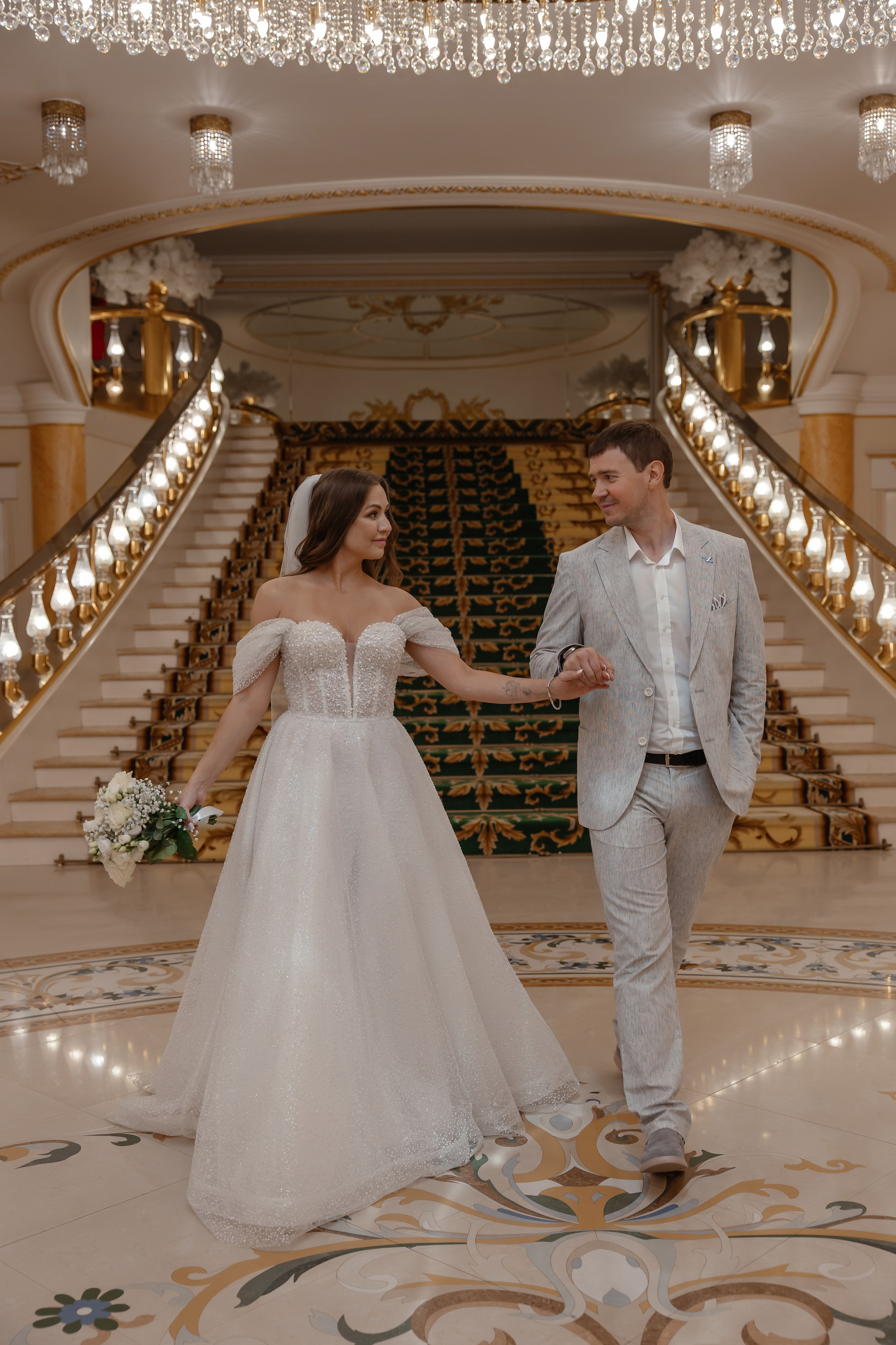 Как организовать свадебный день по таймингу, чтобы вы всё успели и не устали: полный гид от фотографа с опытом 500+ свадеб. Фотограф, видеограф на свадьбу в Москве Никита Назаров