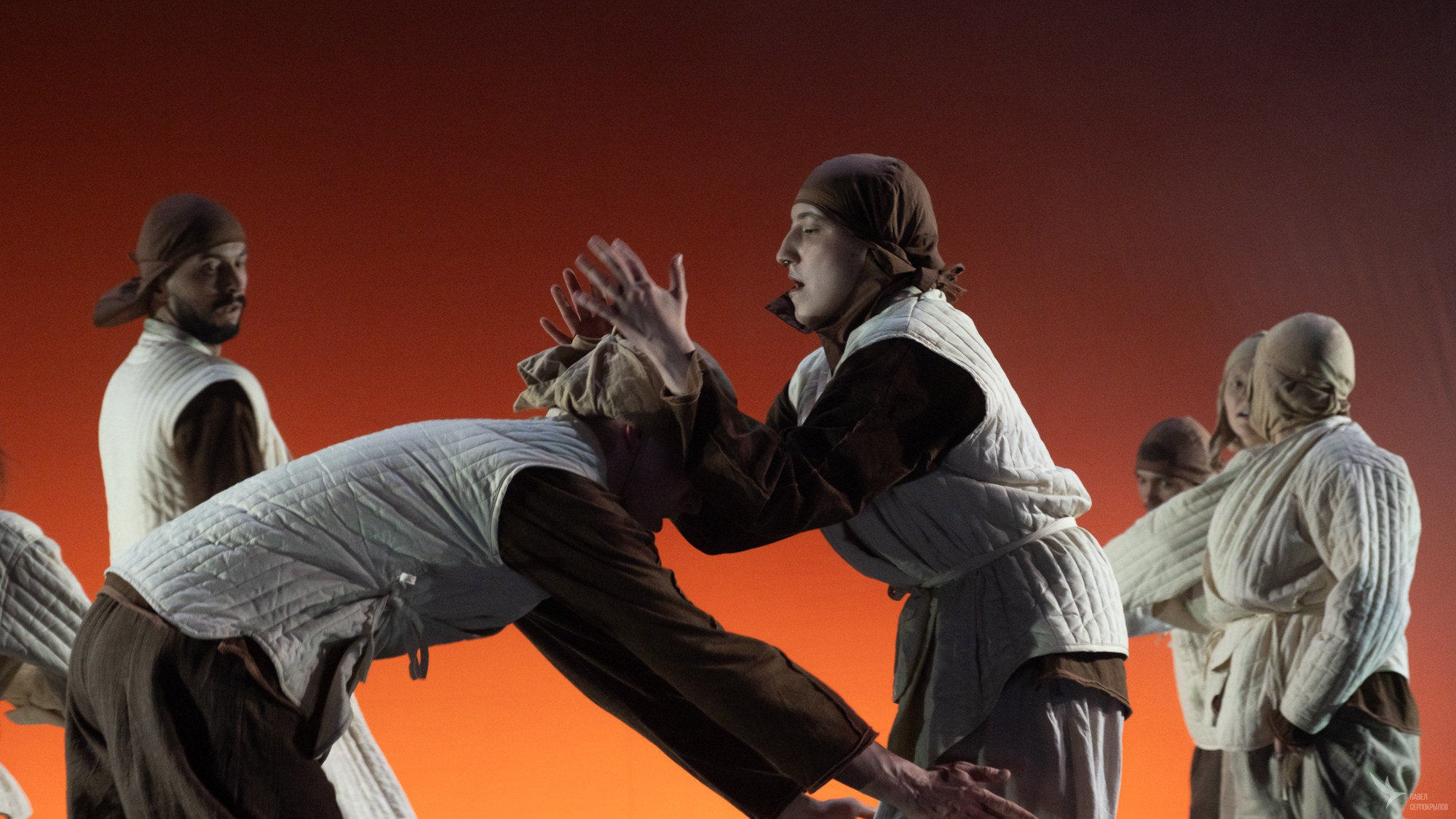 Физический театр «balballar». Объединение «Алиф». Репортажный фотограф в Казани Павел Серпокрылов