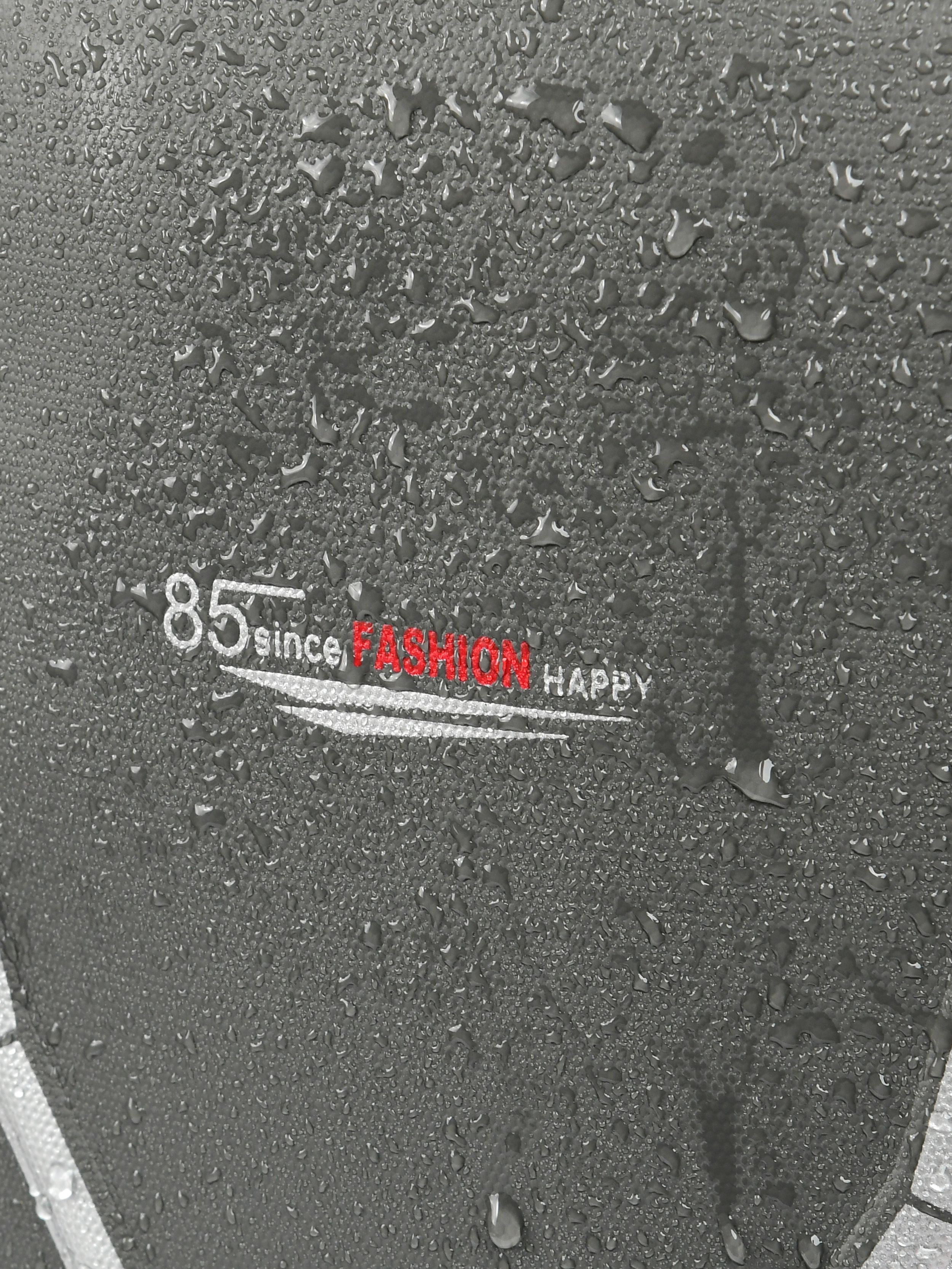 Съёмка сумок, рюкзаков и чемоданов для маркетплейсов. Фотосъёмка сумок, в Москве. Предметный фотограф Константин Агафонов — предметная съёмка и фотосъёмка в Москве