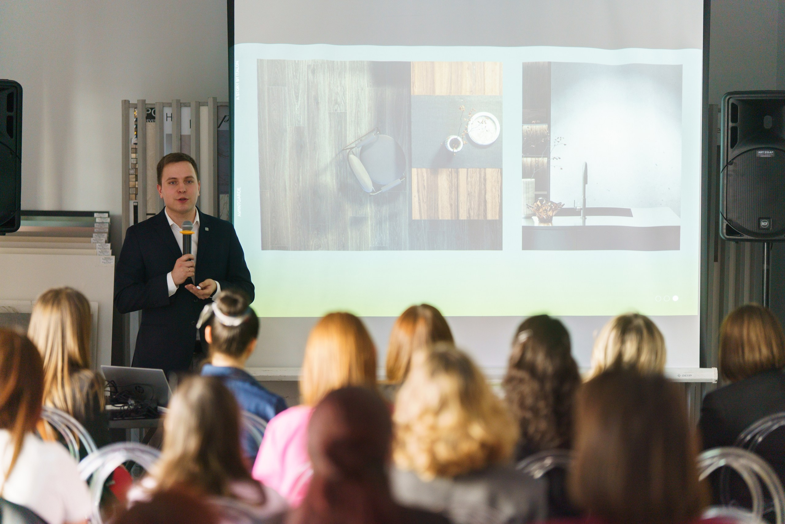 ФОТОСЪЕМКА ЛЕКЦИИ И ШОУРУМА В САЛОНЕ ИТАЛОН УФА