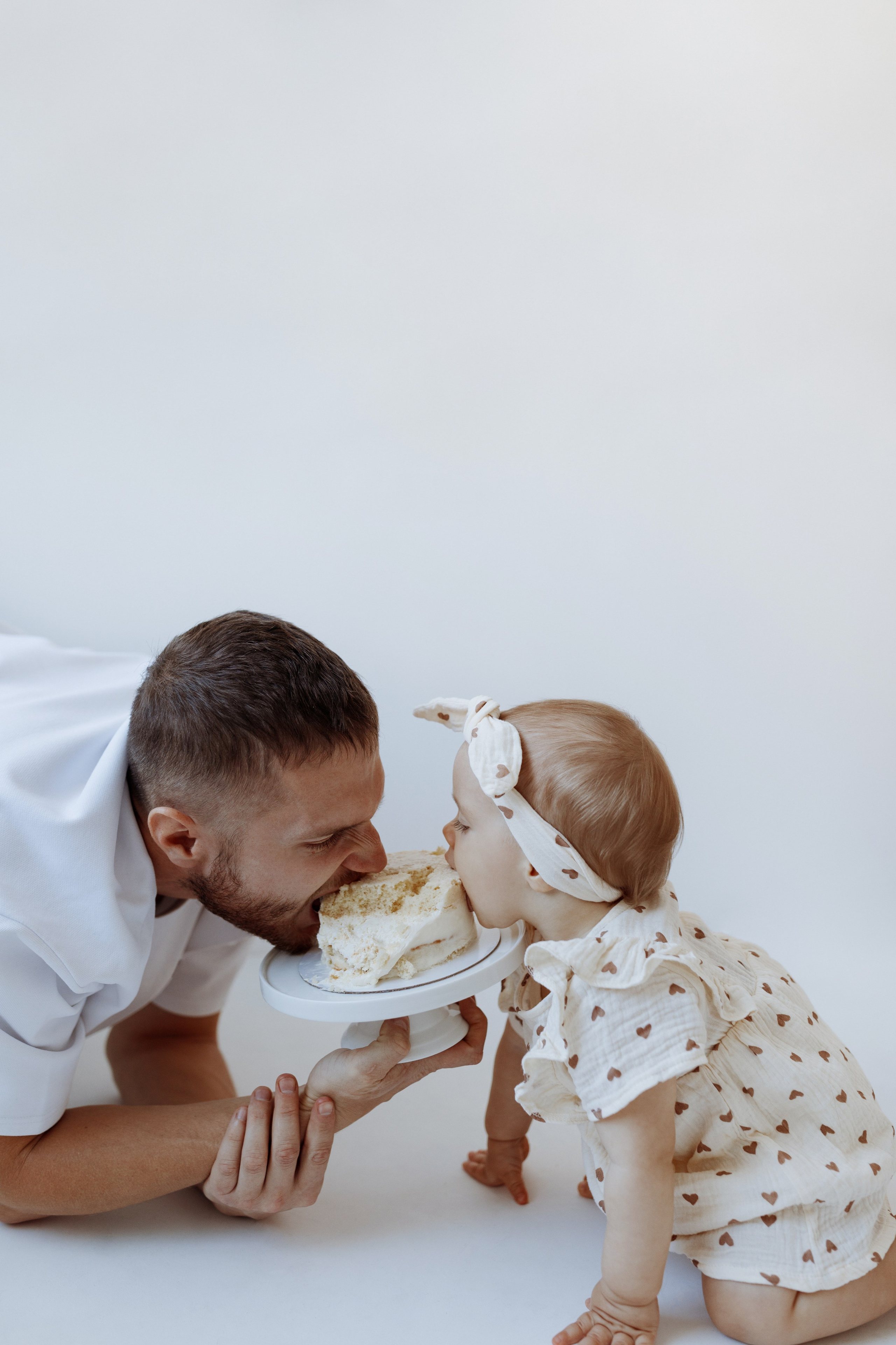 Кира и её первый день рождения 🥳. Фотограф на годик Хабаровск Детский и семейный фотограф в Хабаровске Юлия Матвиенко