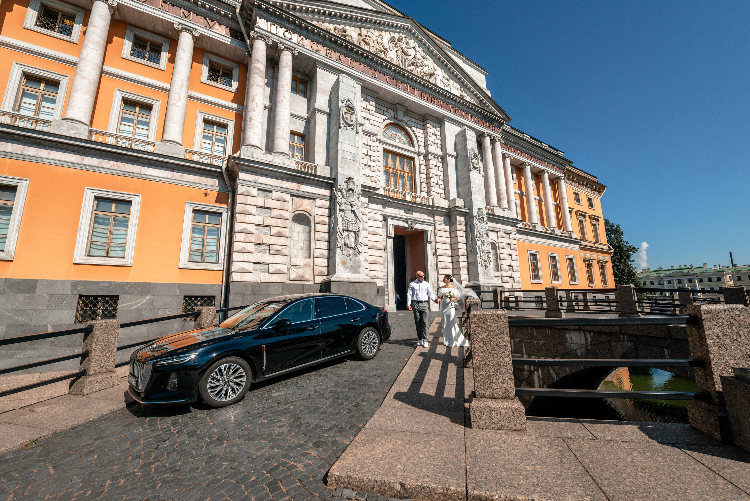Летняя свадьба В Санкт-Петербурге и красивой выездной регистрацией Даши и Саши. Воздушная свадебная фотосессия в Петербурге. Портретный, семейный и свадебный фотограф в Санкт-Петербурге и в Пушкине Ширяев Денис