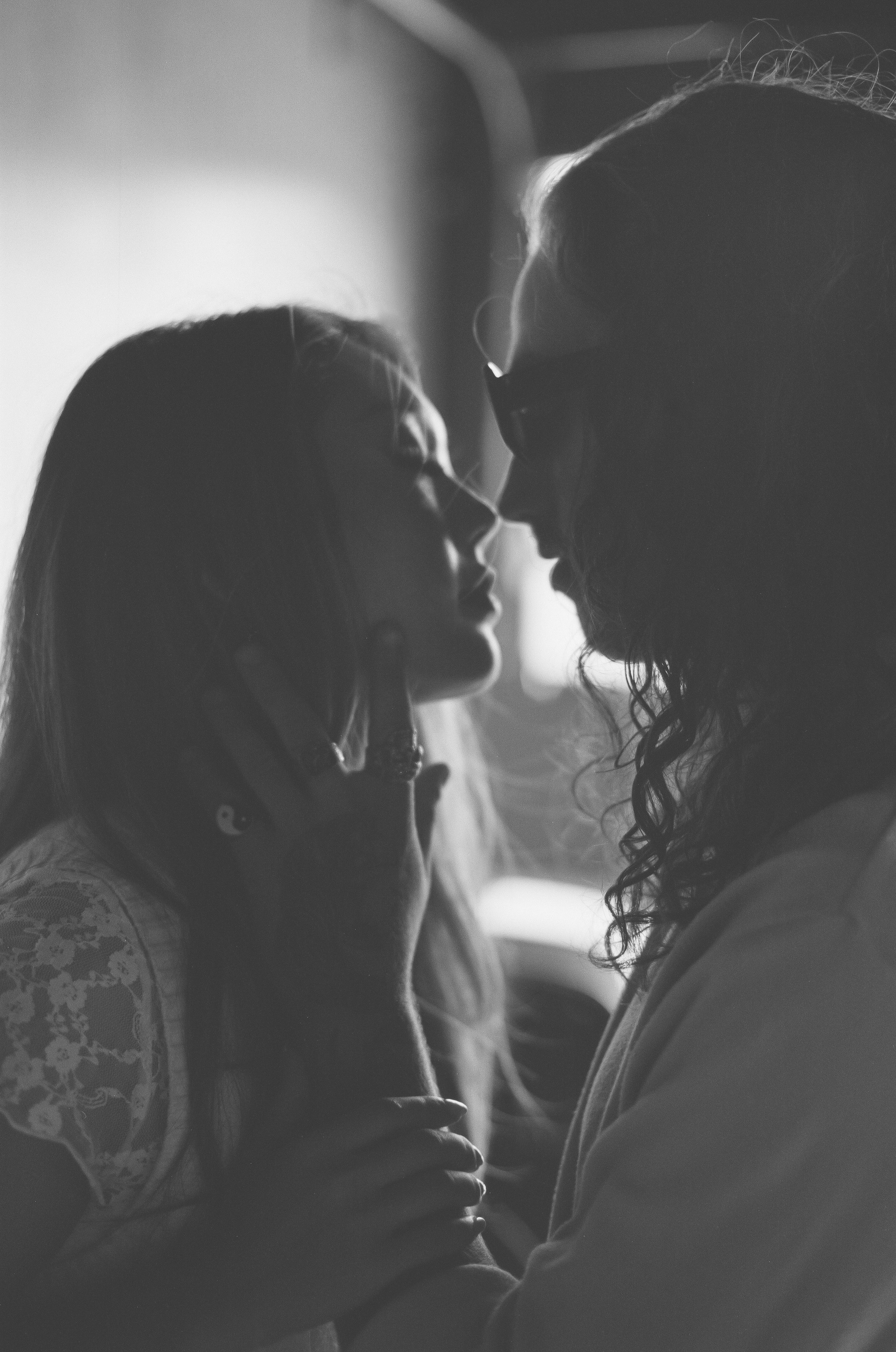 Couples. Film photographer in Los Angeles Anastasiya Pankova