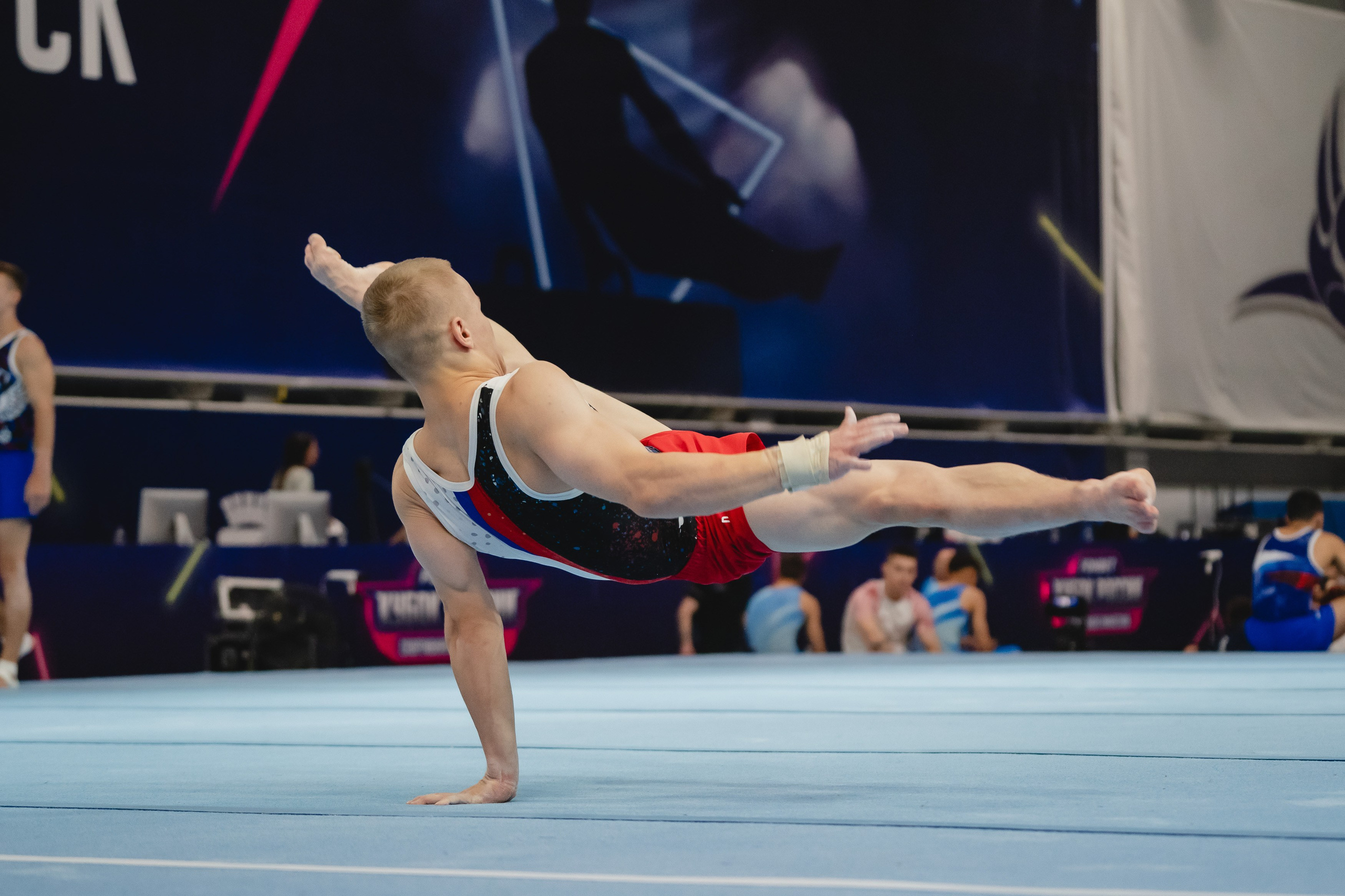 Кубок России по спортивной гимнастике. Воробьева Ксения — Спортивный и танцевальный фотограф Новосибирск
