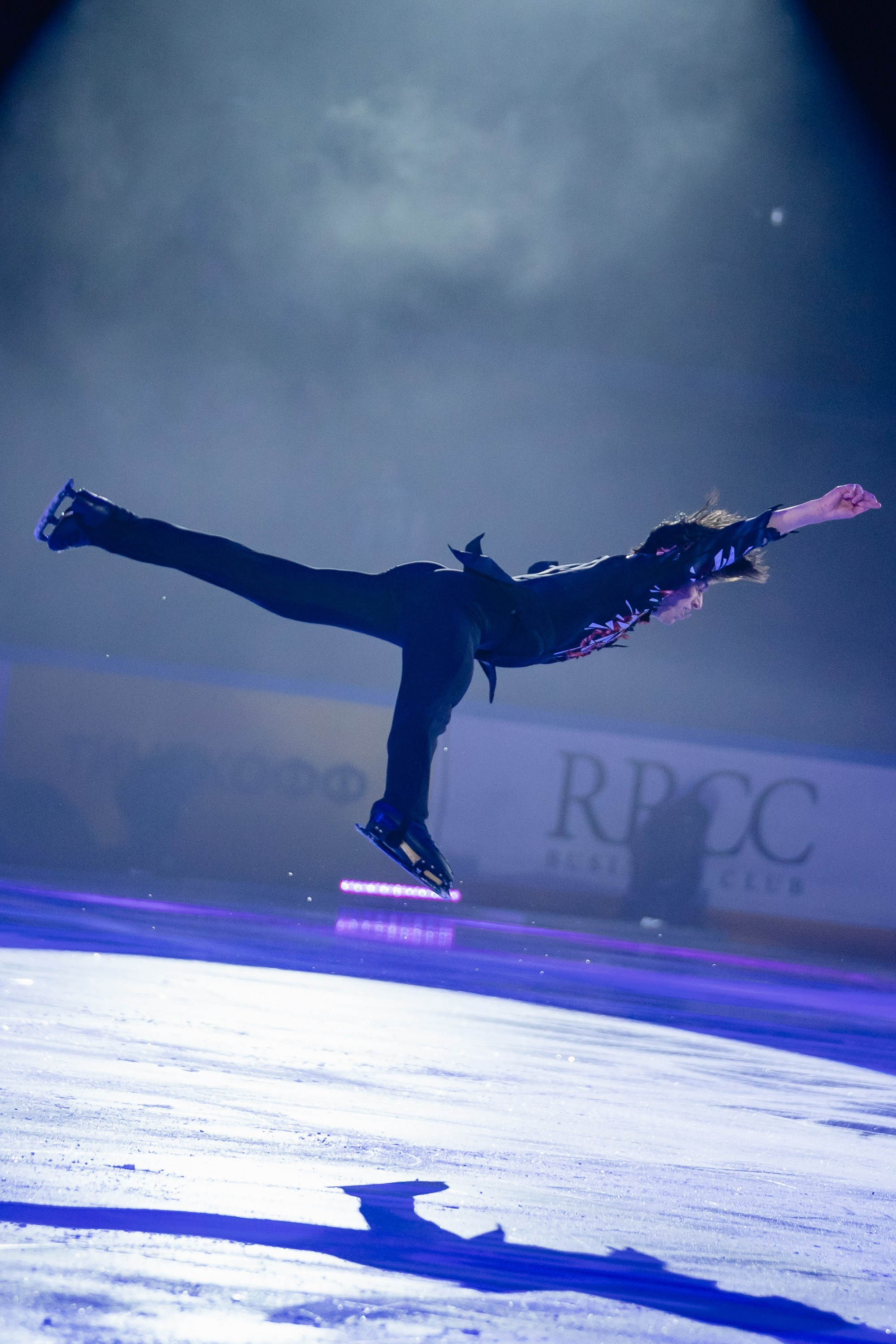 Шоу «Чемпионы на льду» в Новосибирске. Воробьева Ксения — Спортивный и танцевальный фотограф Новосибирск