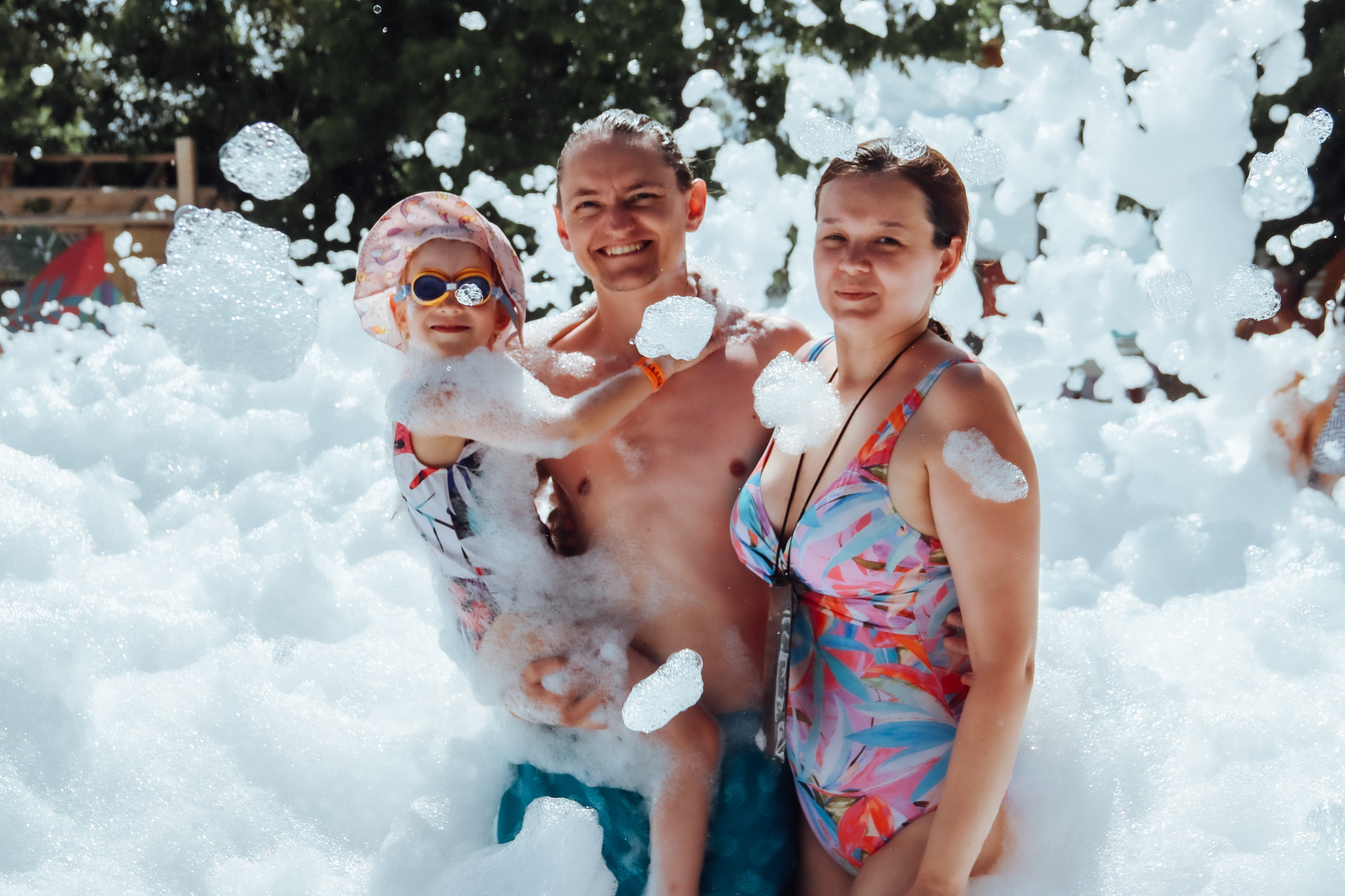 18 июля/Пенная дискотека/Малибу. Семейный и детский фотограф в Славгороде Анастасия Винс