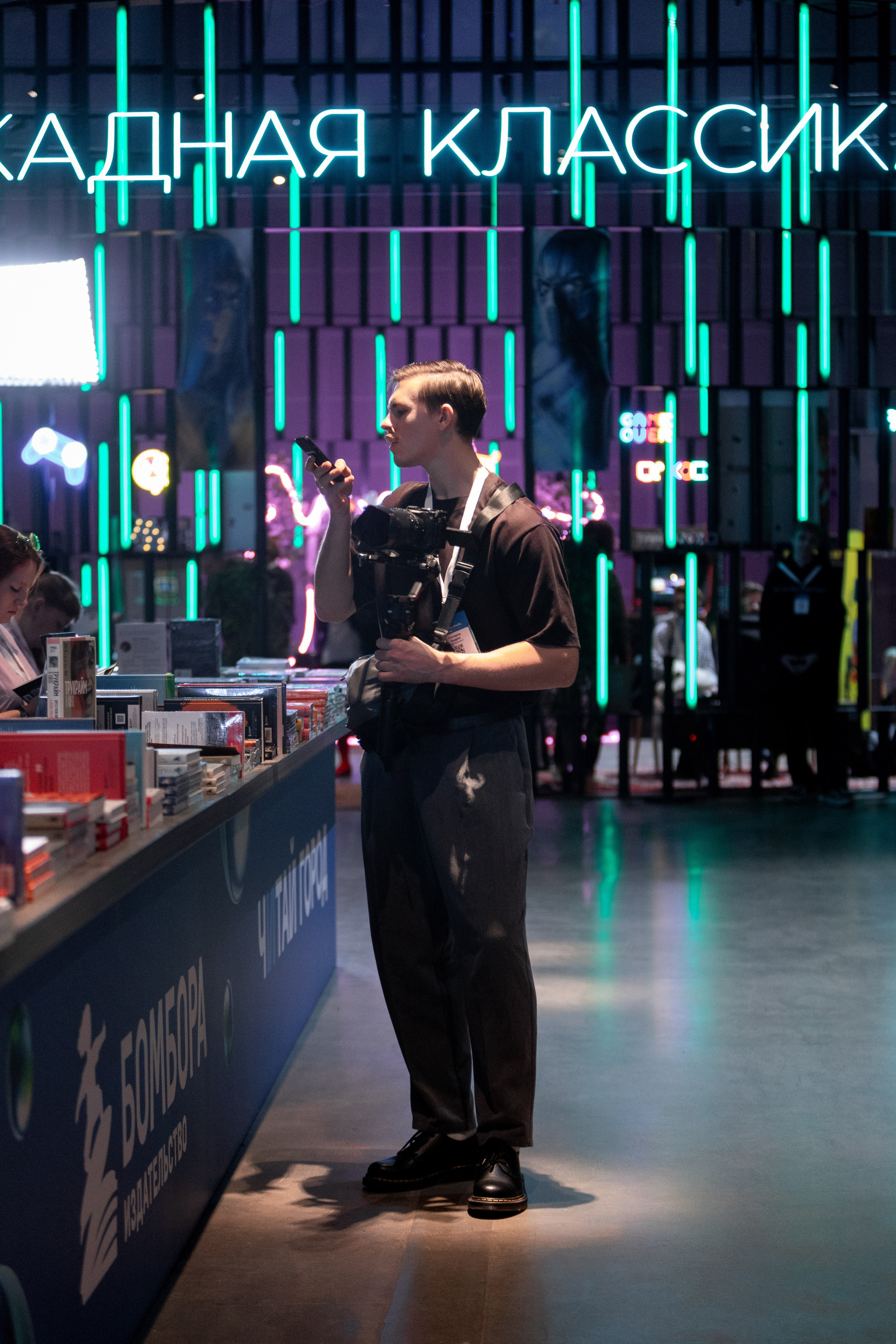 Бэкстейдж работы продакшена. Павел Шарапов | Фотограф | Москва