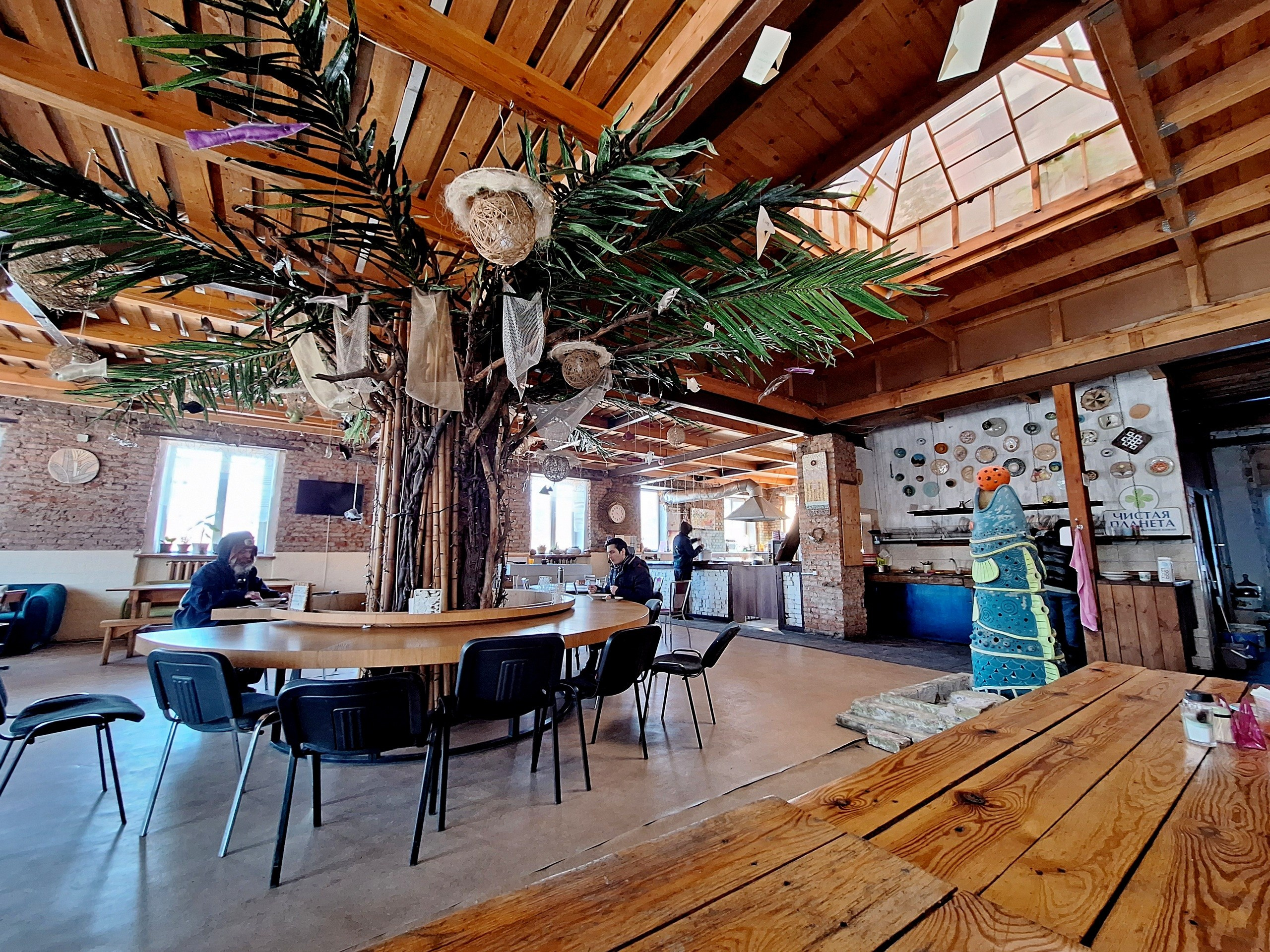 МАСЛЕНИЦА В АРТ-РЕЗИДЕНЦИИ ГУСЛИЦА: ИНТРО. Художник Анастасия Кисткина, Петербург