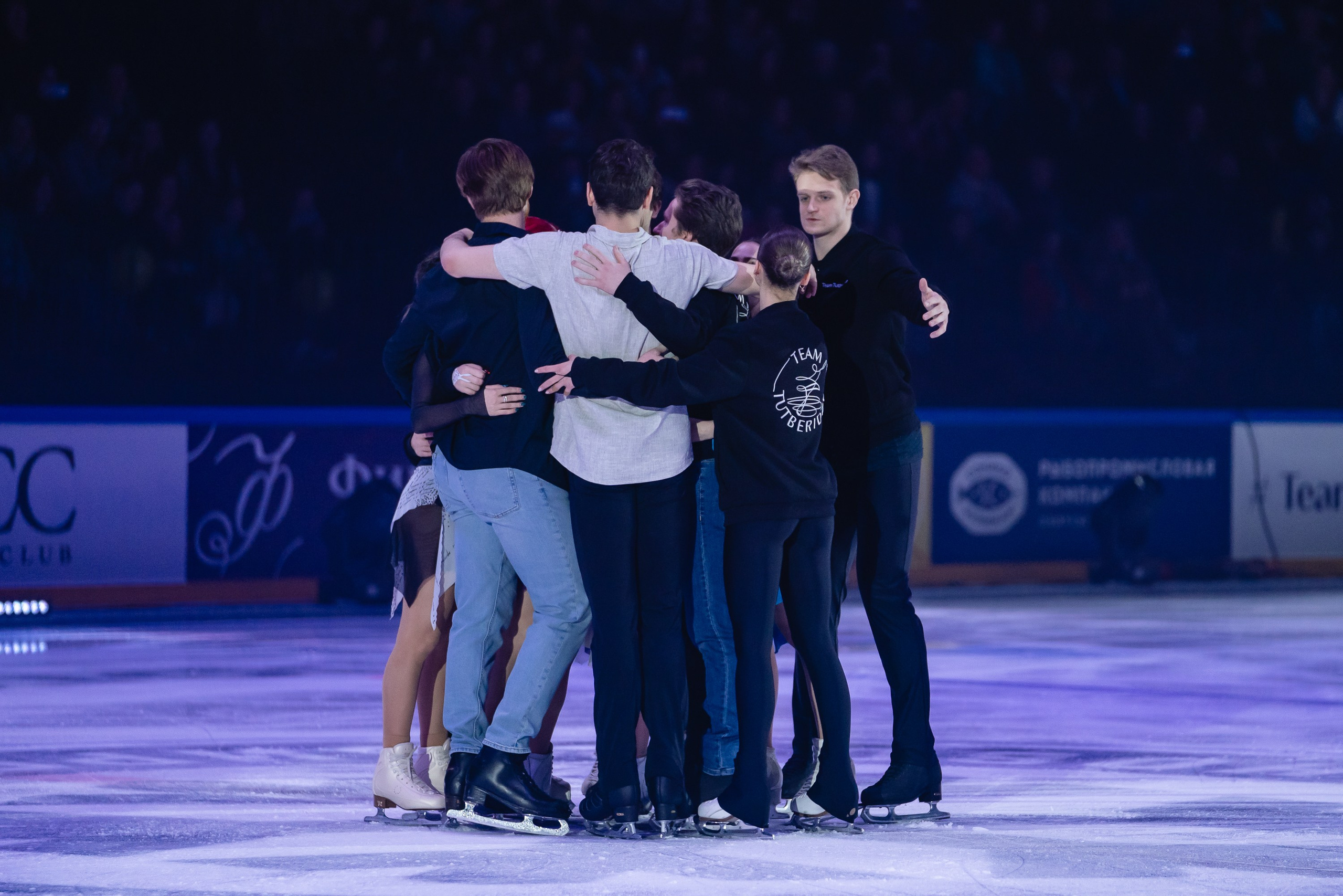 Шоу «Чемпионы на льду» в Новосибирске. Воробьева Ксения — Спортивный и танцевальный фотограф Новосибирск