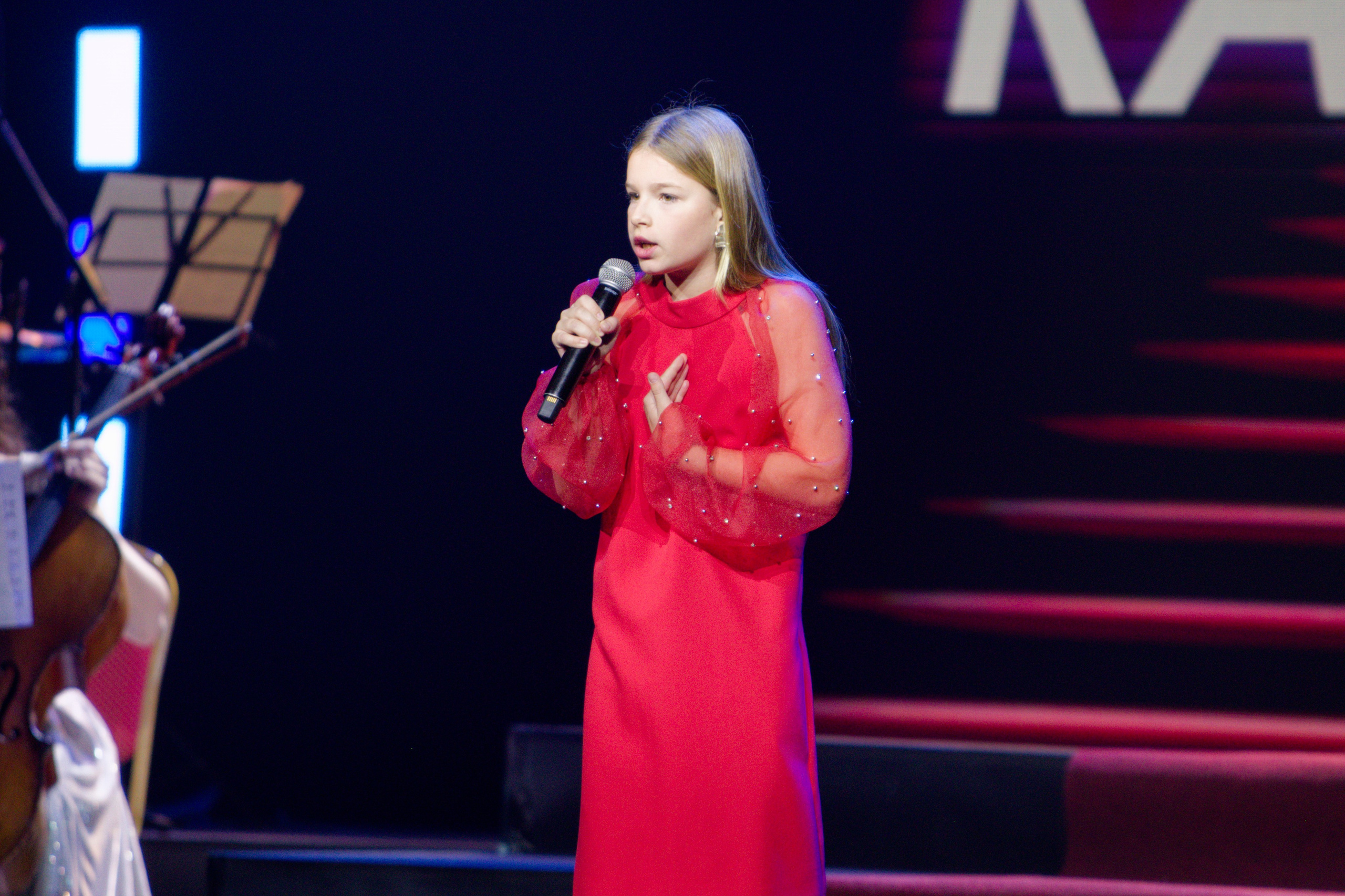 Юбилейный концерт Ярославны Калашниковой. Кутузов Евгений Фотограф в Южно-Сахалинске