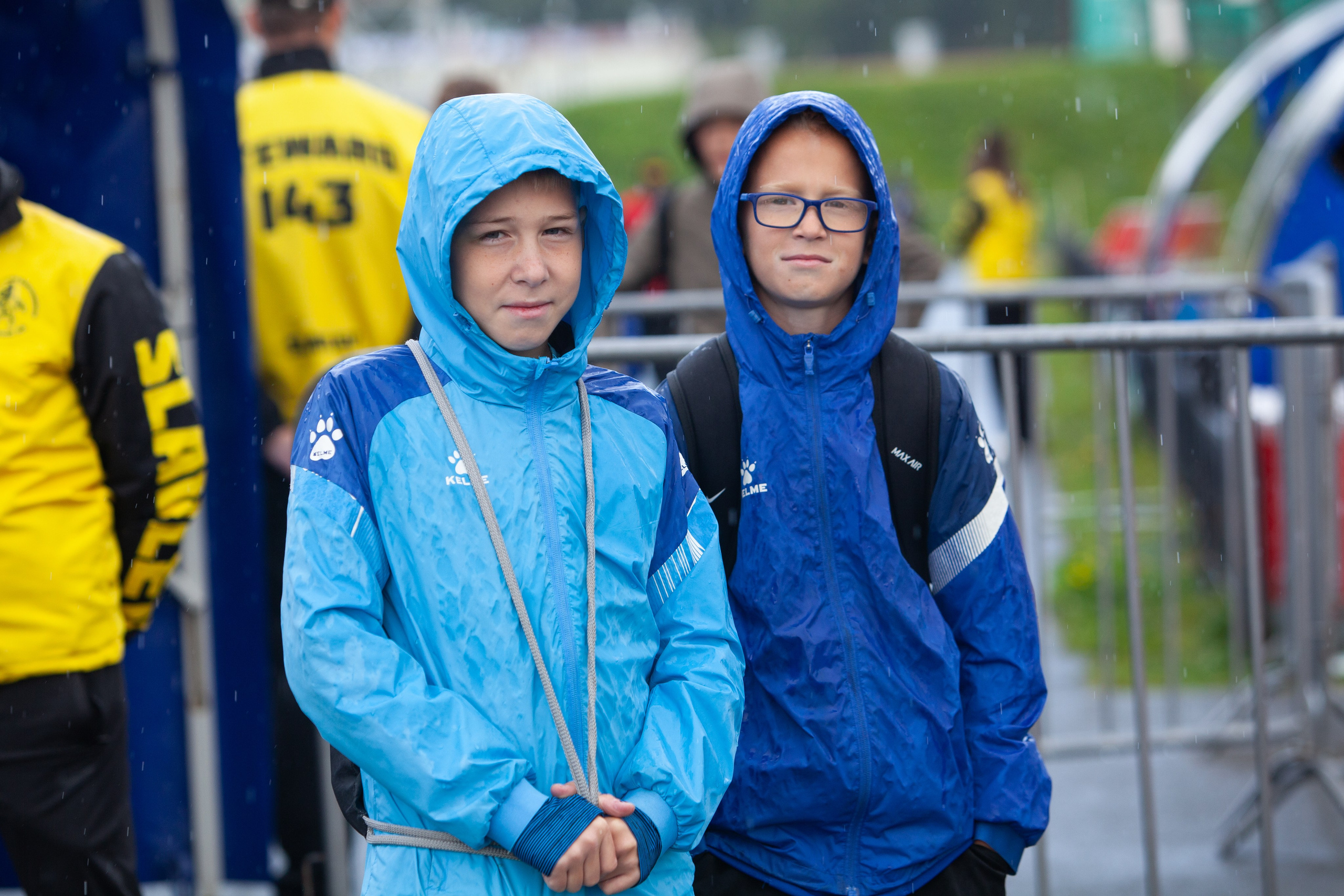 Матч юношеской футбольной лиги между командами СШ «Сахалин» и «СШОР № 1» (Комсомольск-на-Амуре). Кутузов Евгений Фотограф в Южно-Сахалинске