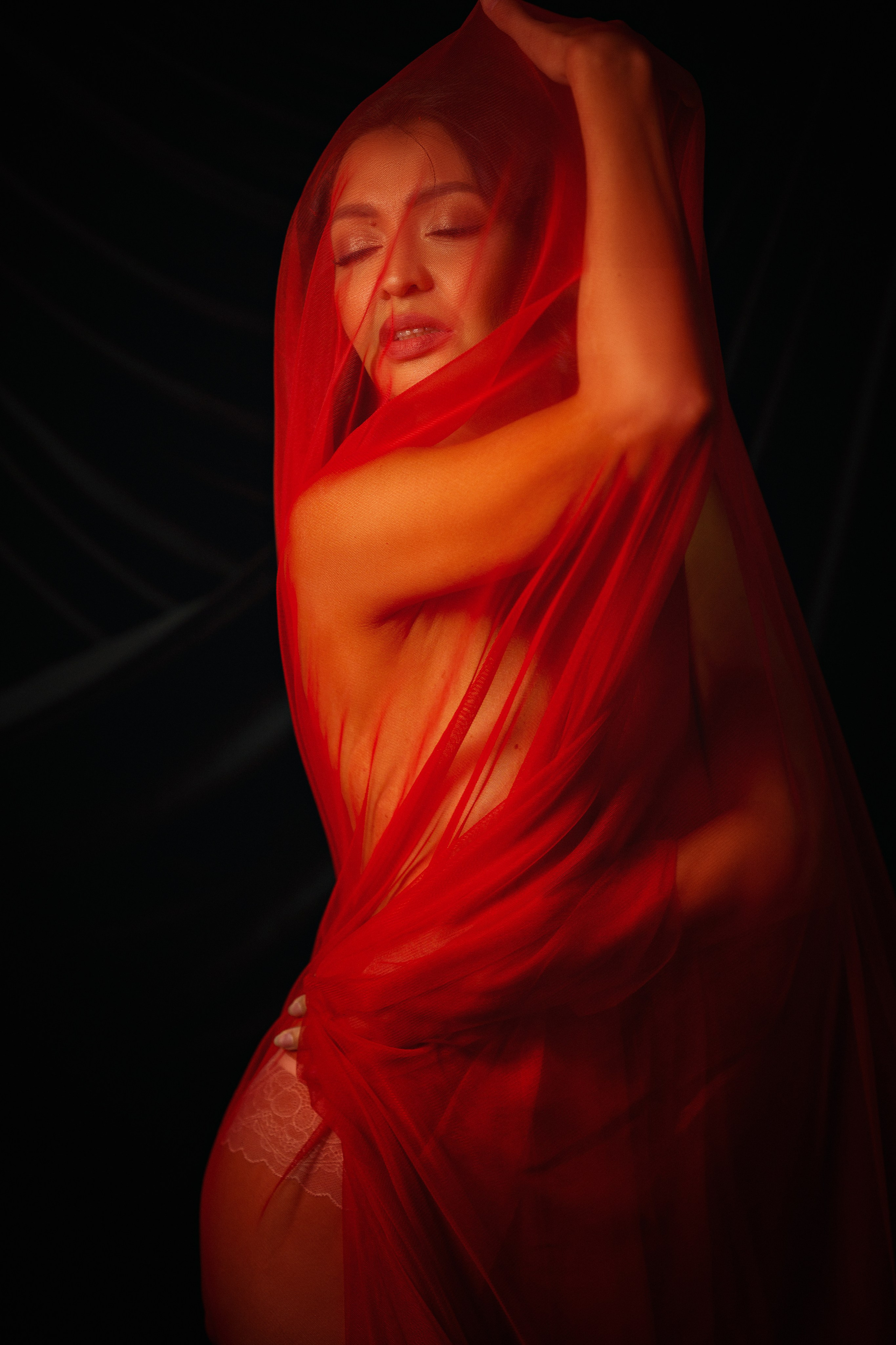 Будуарная и ню фотосессия — эстетика, доверие и уважение к женской красоте