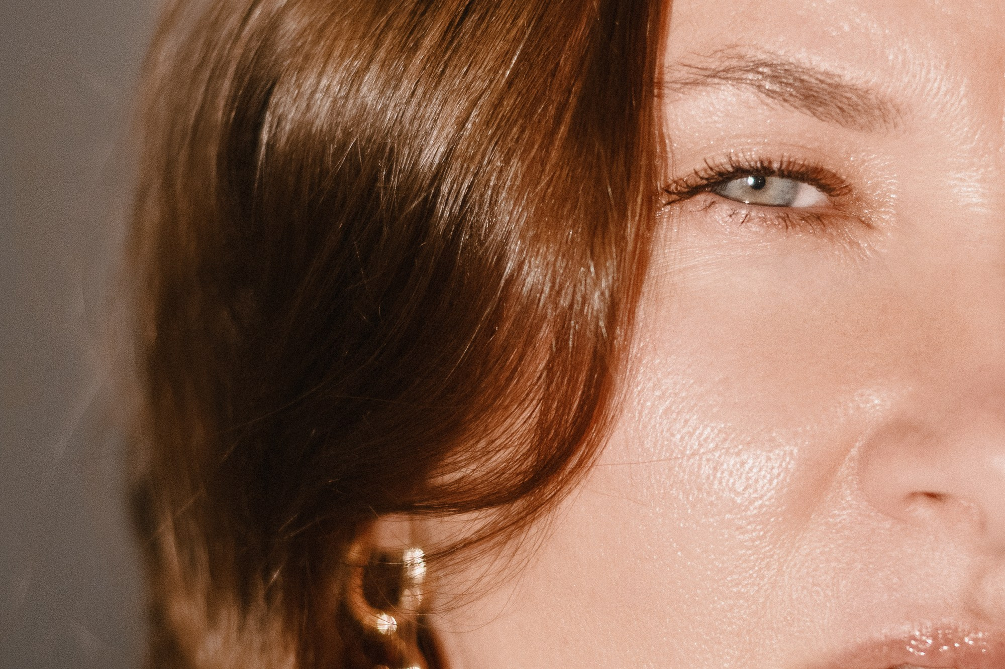 Фотопроект Женя, женский портрет в Тюмени. Портретный фотограф Тюмень Дарья Мустафина