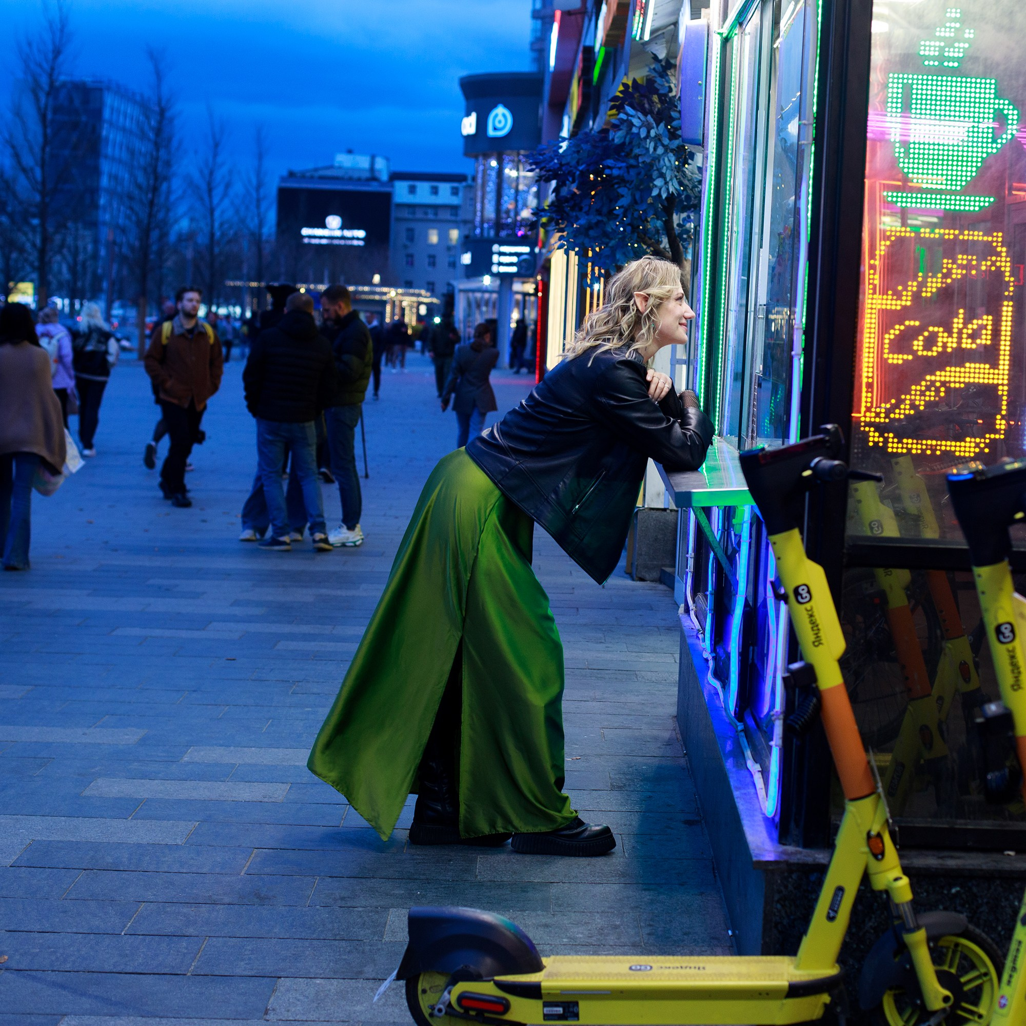 Фотосессии с цветным светом. Необычные портретные фотосессии под ключ в Москве