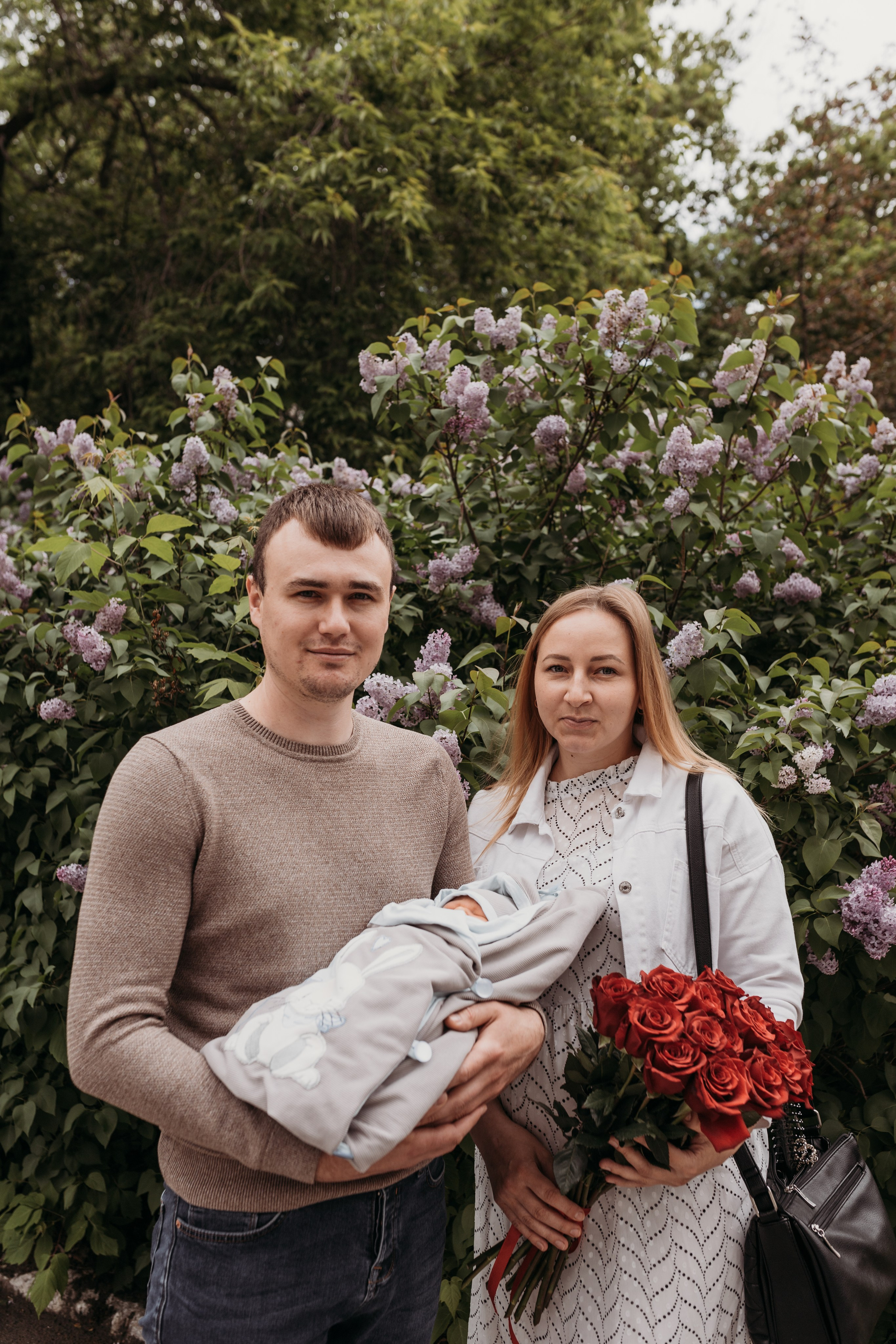 фотосессия выписки из роддома барнаул, фотосъемка выписки, выписка из роддома Барнаул, выписка Барнаул, фотограф на выписку Барнаул, дар выписка, первый роддом выписка фотограф