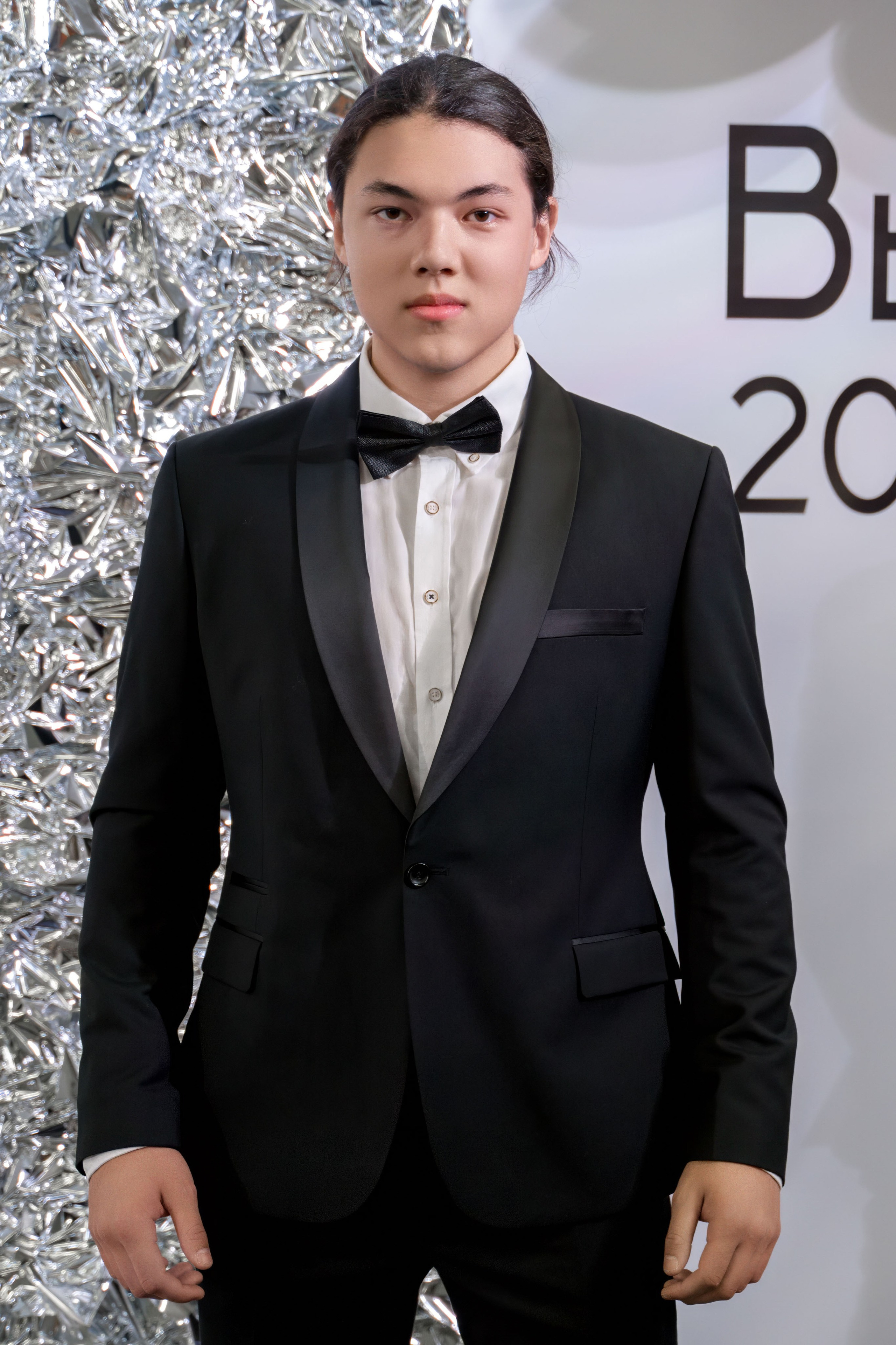 ВЫПУСКНЫЕ АЛЬБОМЫ. Фотографы из солнечного Краснодара Вадим и Надежда Митус