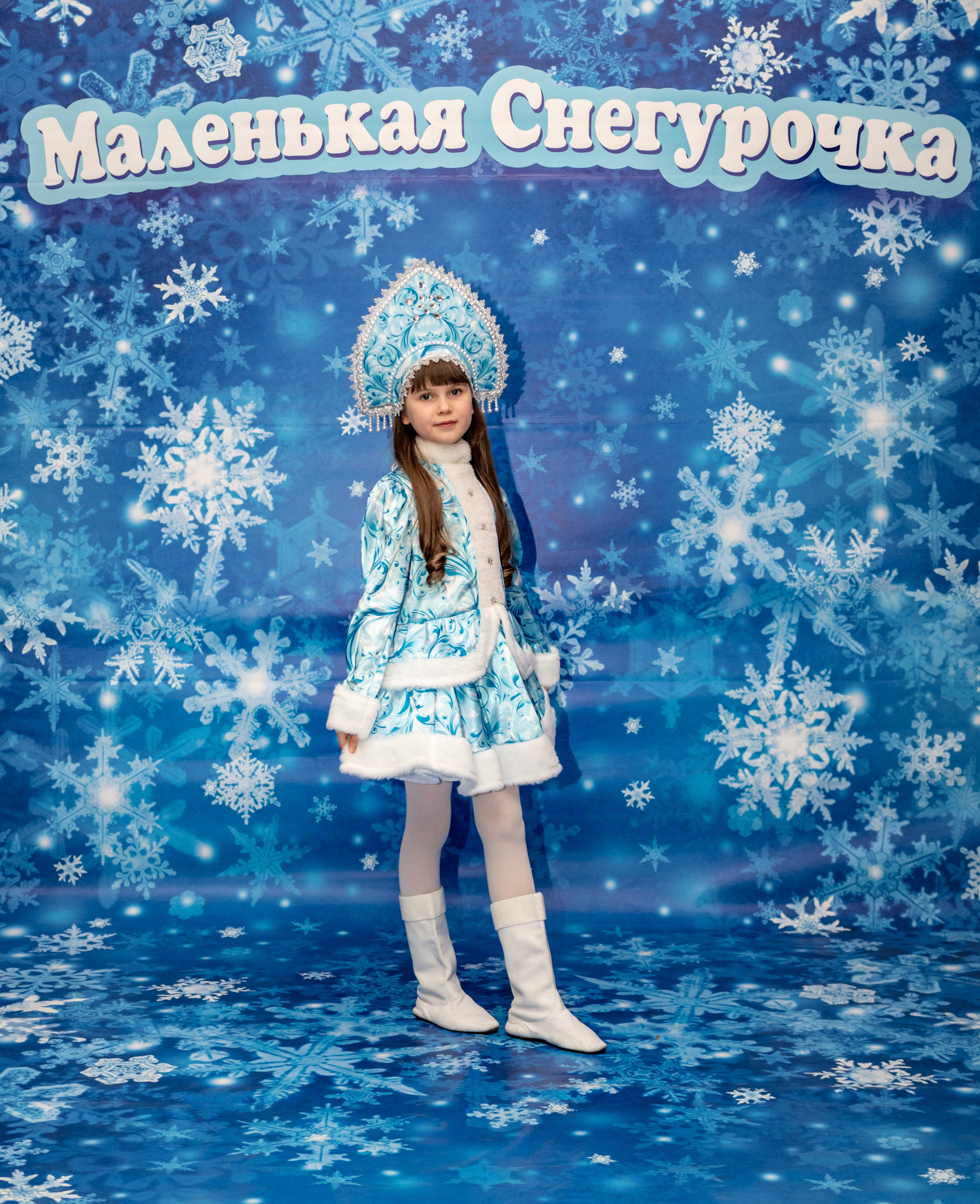 Фотосессия Маленьких Снегурочек. Фотограф в Красноярске. Портреты, семья, прогулки по городу и ваши праздники