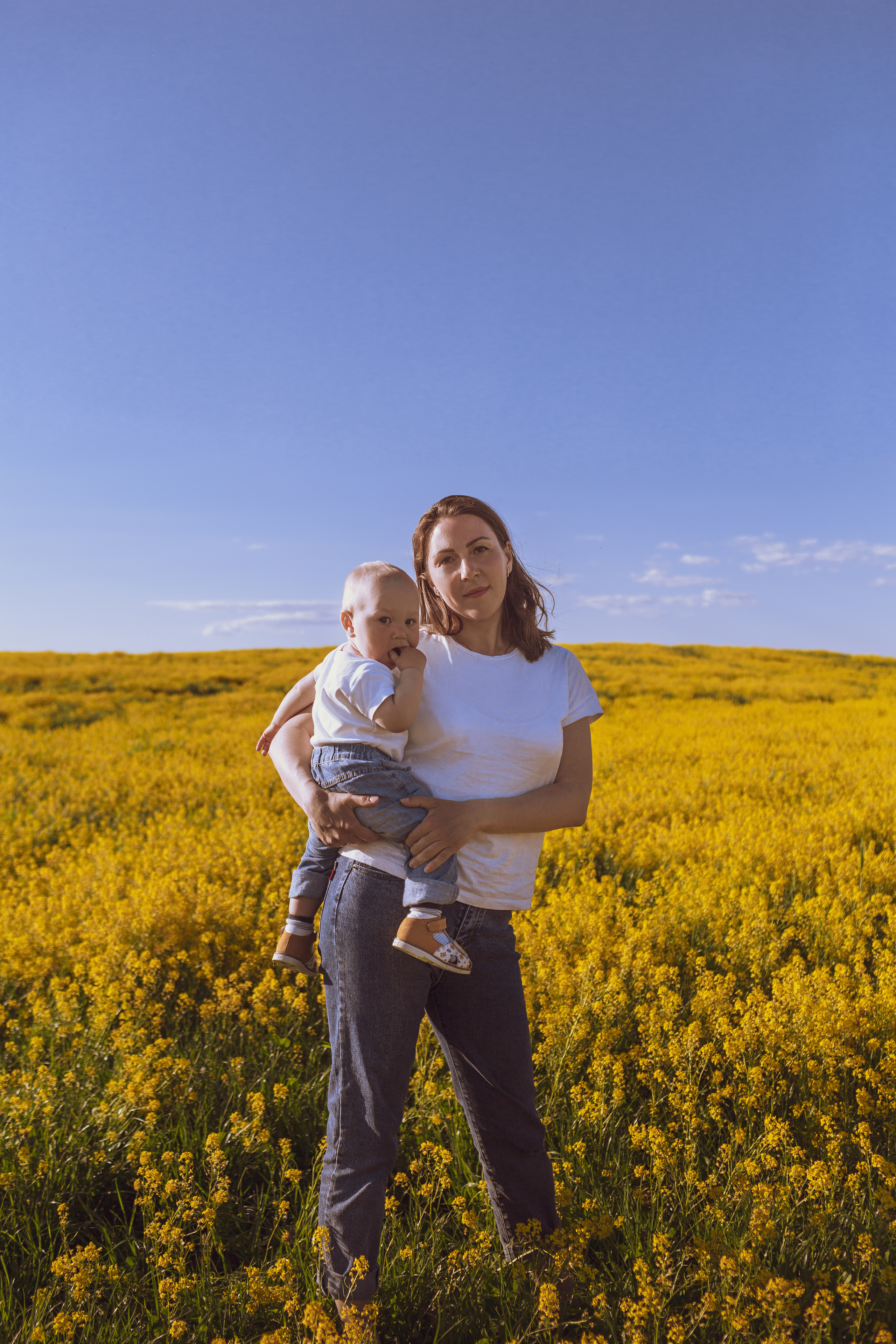 Фотосессия с детьми в цветущих полях | Елена, Приозерск. Женский, семейный и контент фотограф Ирина Ульянова в Санкт-Петербурге