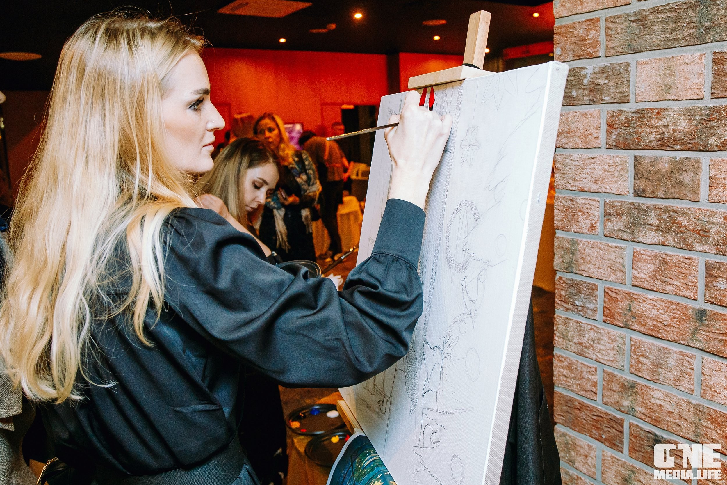 Новогодний Огонёк от Верю в Чудо. One Media Life: фоторепортажи, фотоотчеты с мероприятий и заведений