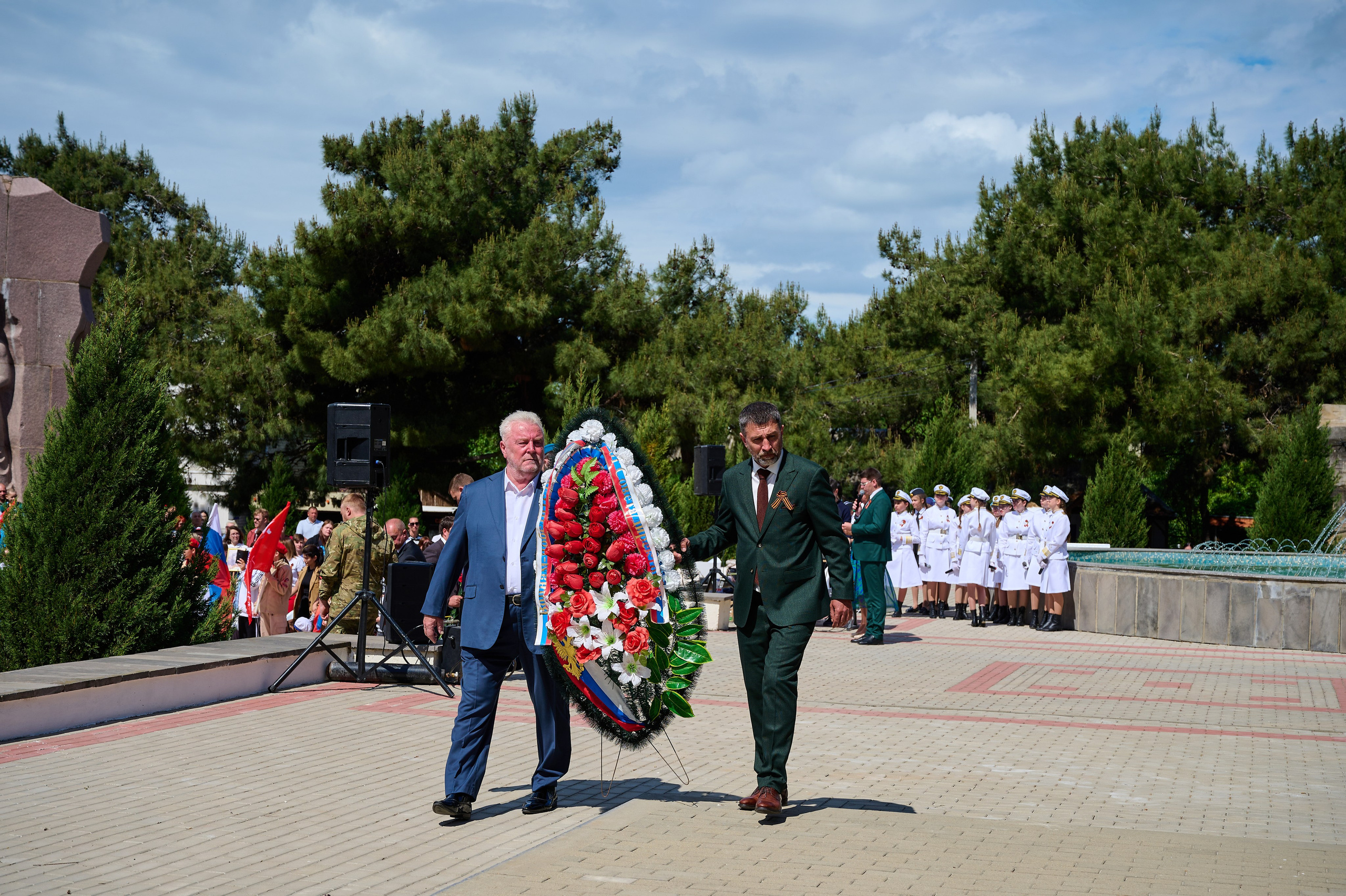 Митинг 9 мая. Жизнь курорта Кабардинка в фотографиях