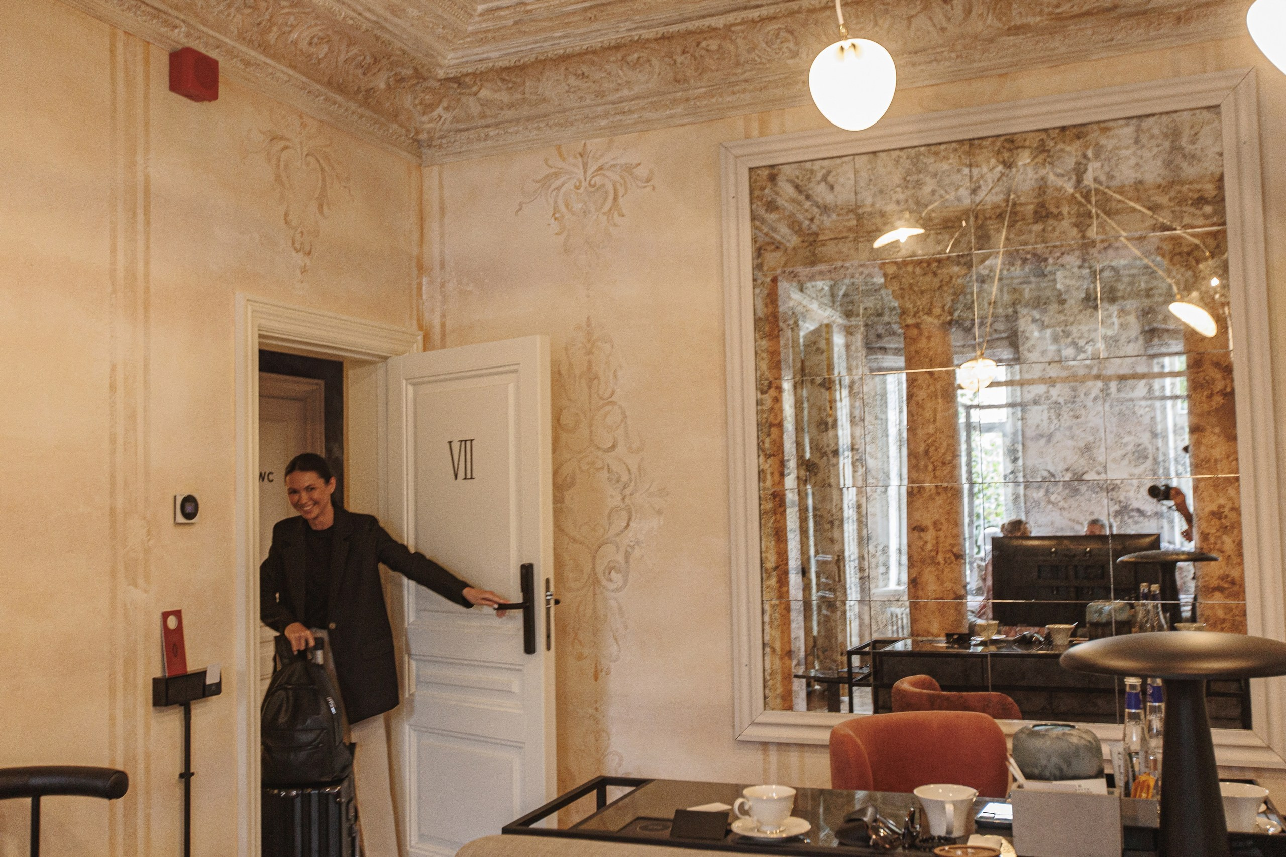 Свадебная фотосессия в Москве: услуги фотографа на свадьбу с креативным подходом