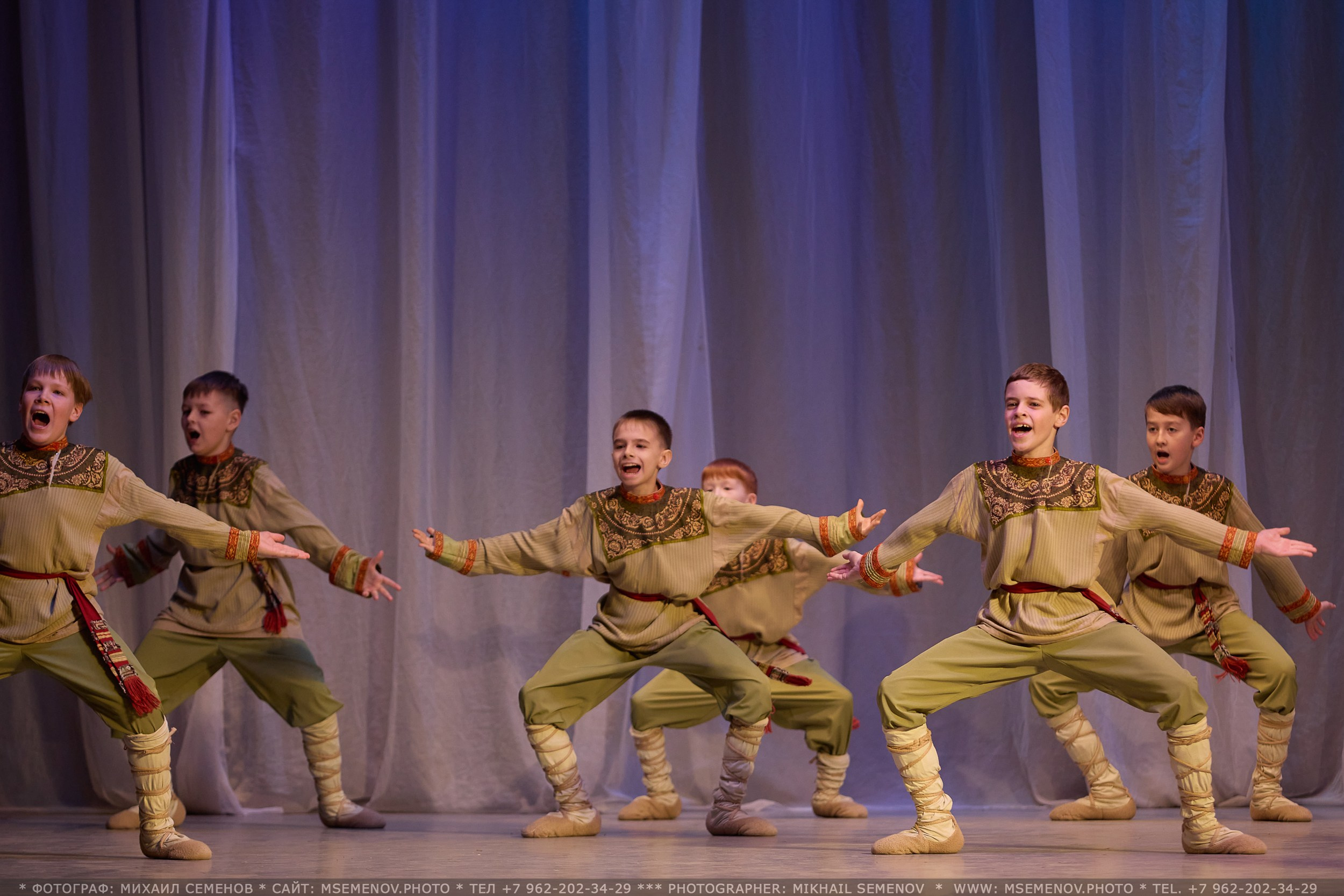 Фоторепортаж с Концерта «Волжанка» и «Задоринка»