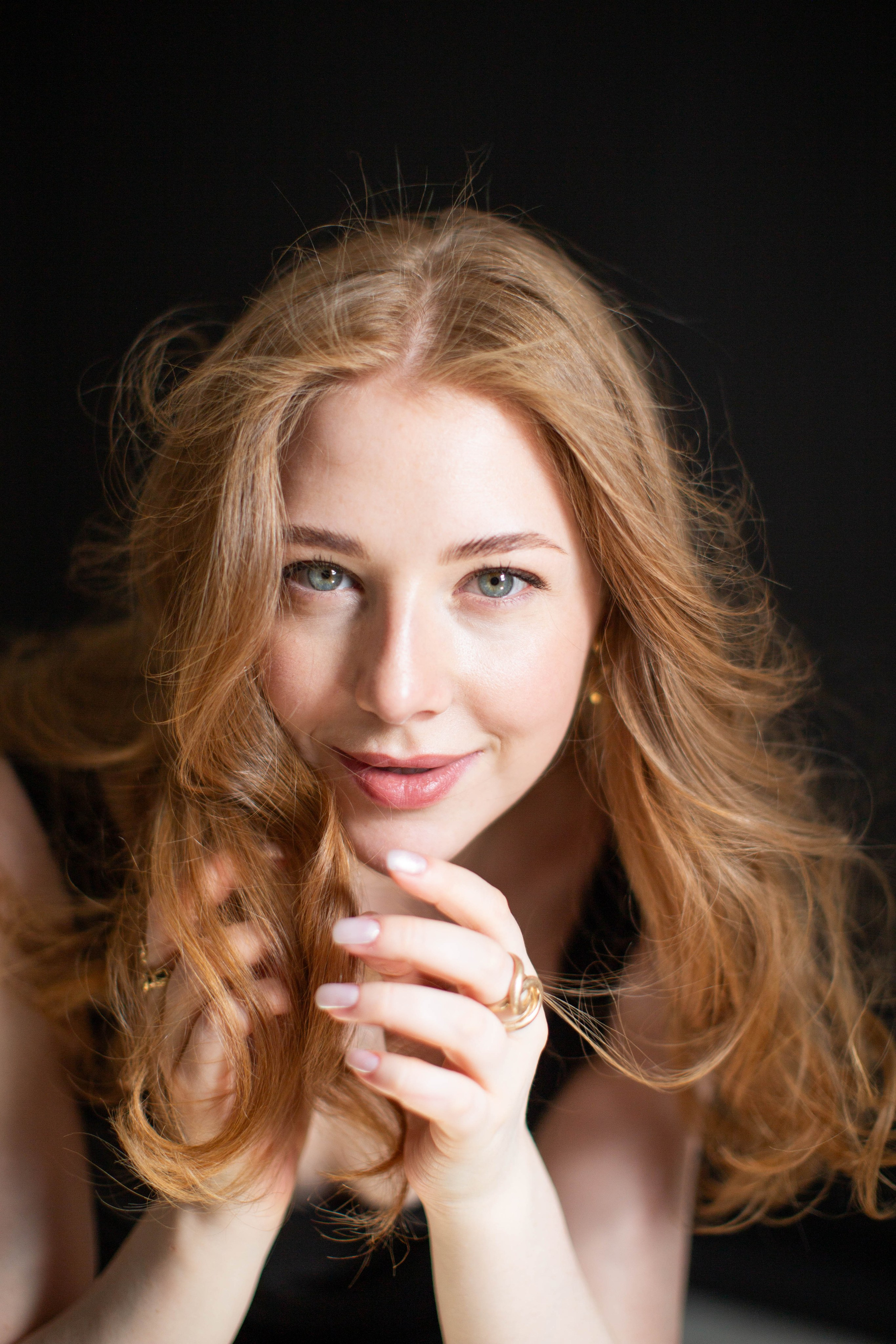 Валерия Енгалычева. Яркая аватарка. Портретный фотограф. Вероника Варламова.Москва. Женский, мужской, семейный, художественный, имиджевый портрет