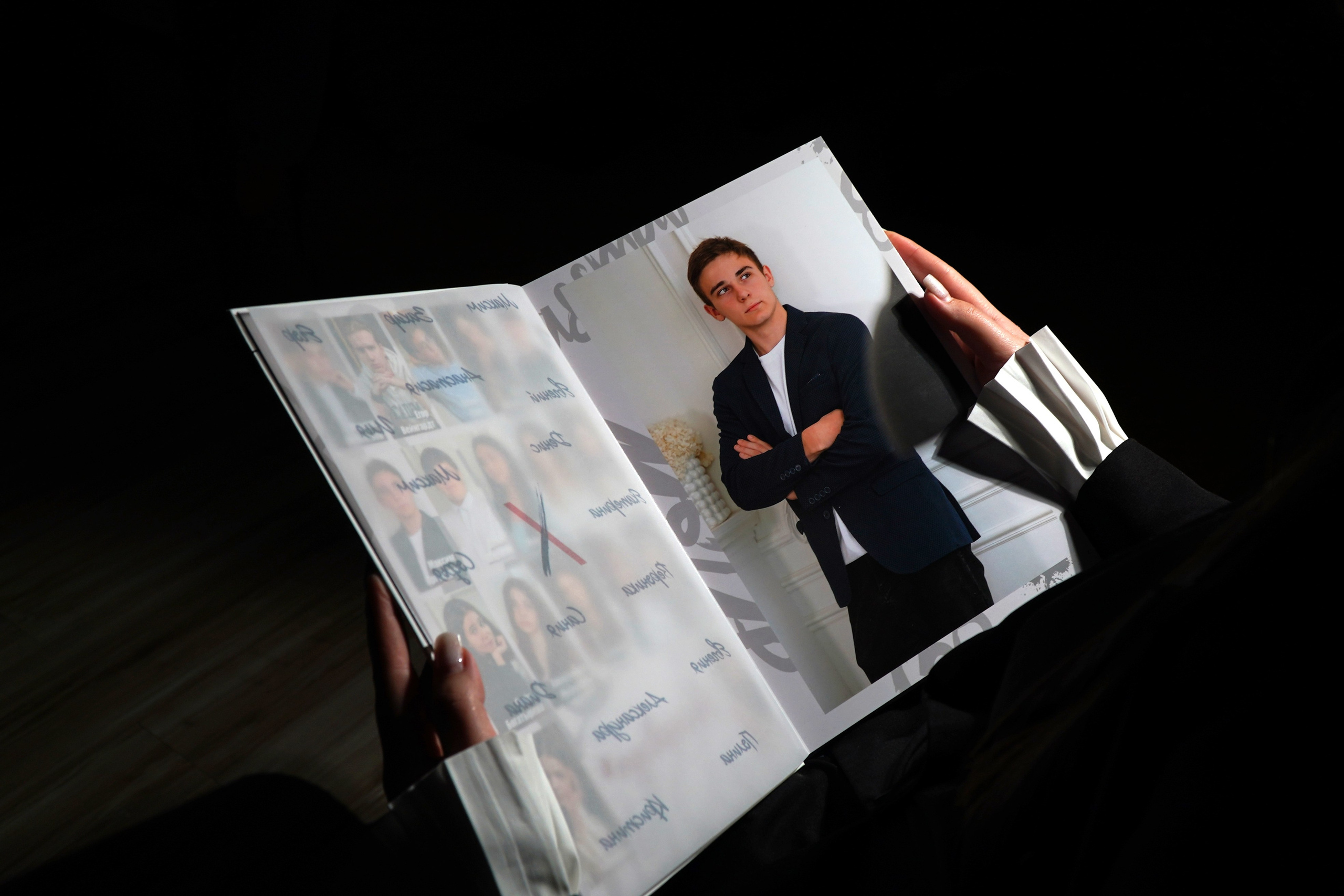 Выпускные альбомы в Омске. Фото и видеосъемка в Омске | Выпускные альбомы