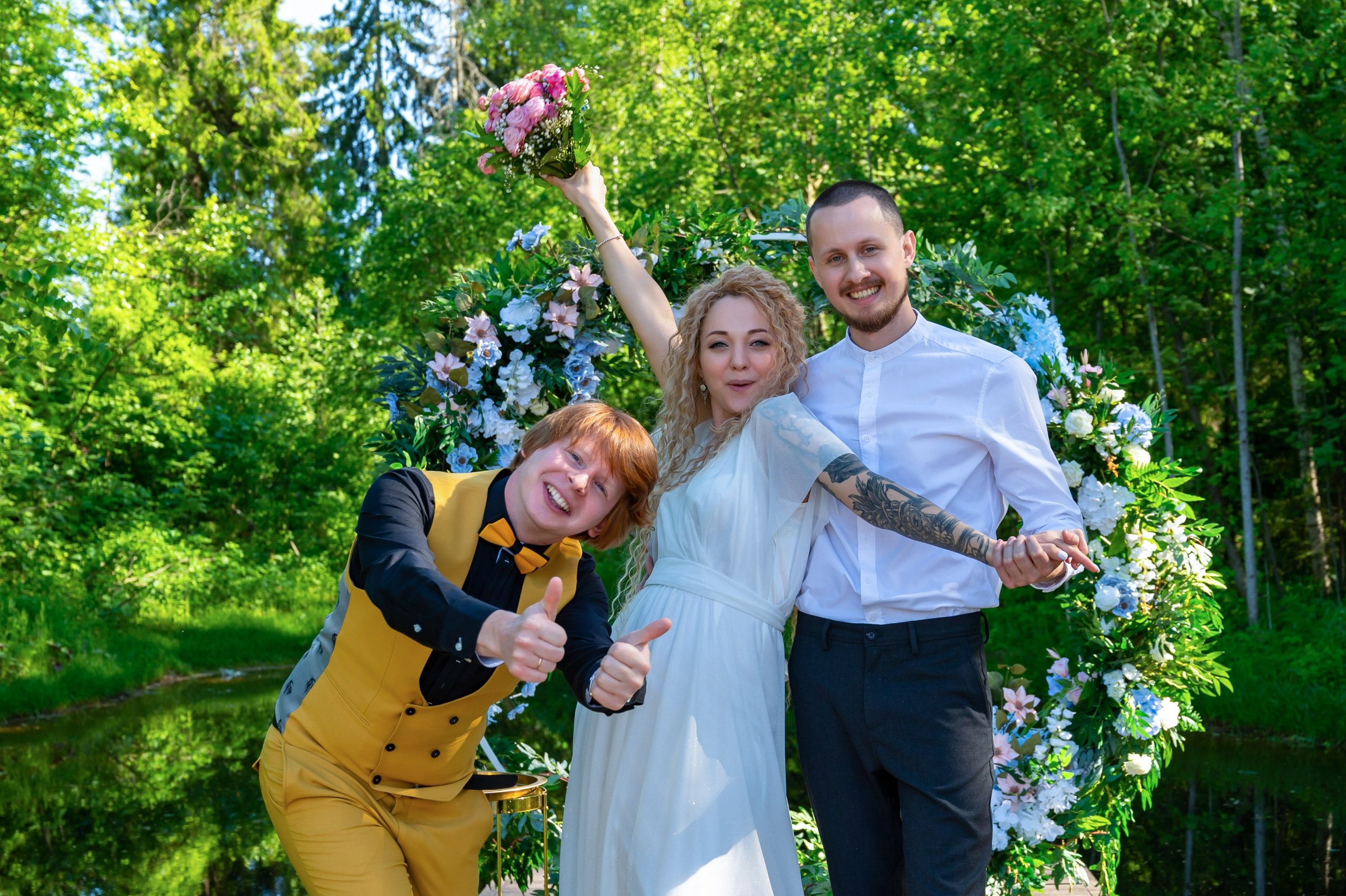 Свадебная фотосессия в отеле "Дом у озера" фотограф видеограф Павел Коротков, забронировать дату на странице сайта